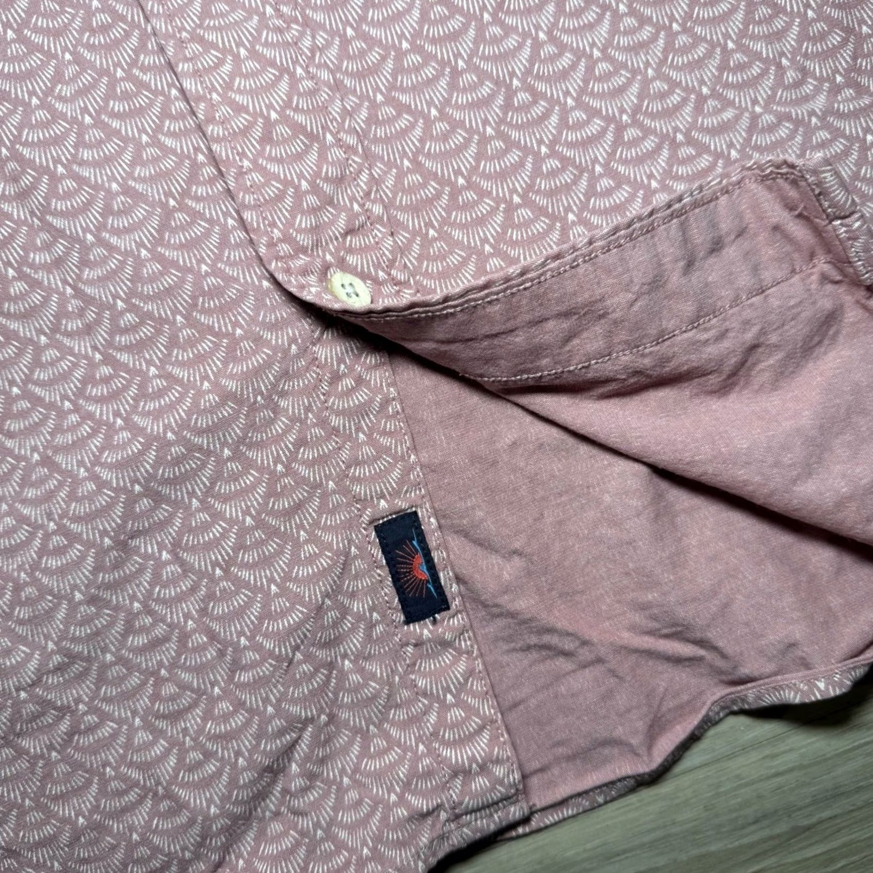 Faherty Faherty Stretch Playa Shirt Mens XL Pink Geometric Button Down Size US XL / EU 56 / 4 - 4 Thumbnail