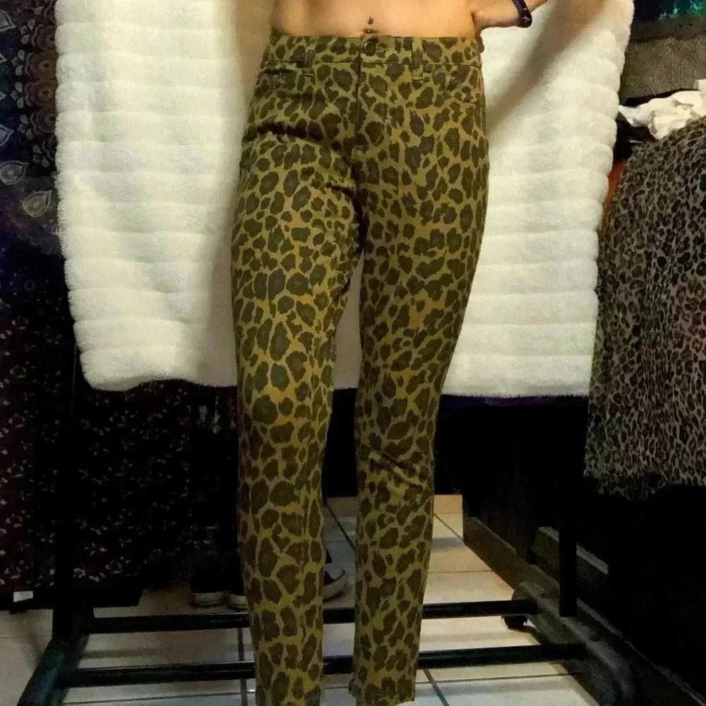 Designer CILI Women's Leopard Print Slim Fit Pants Size 25" / US 0 / IT 36 - 2 Thumbnail