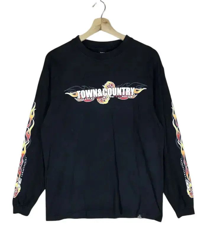 Vintage Vintage T&C Surf Design Dragon Flame Tshirts Size US L / EU 52-54 / 3 - 1 Thumbnail