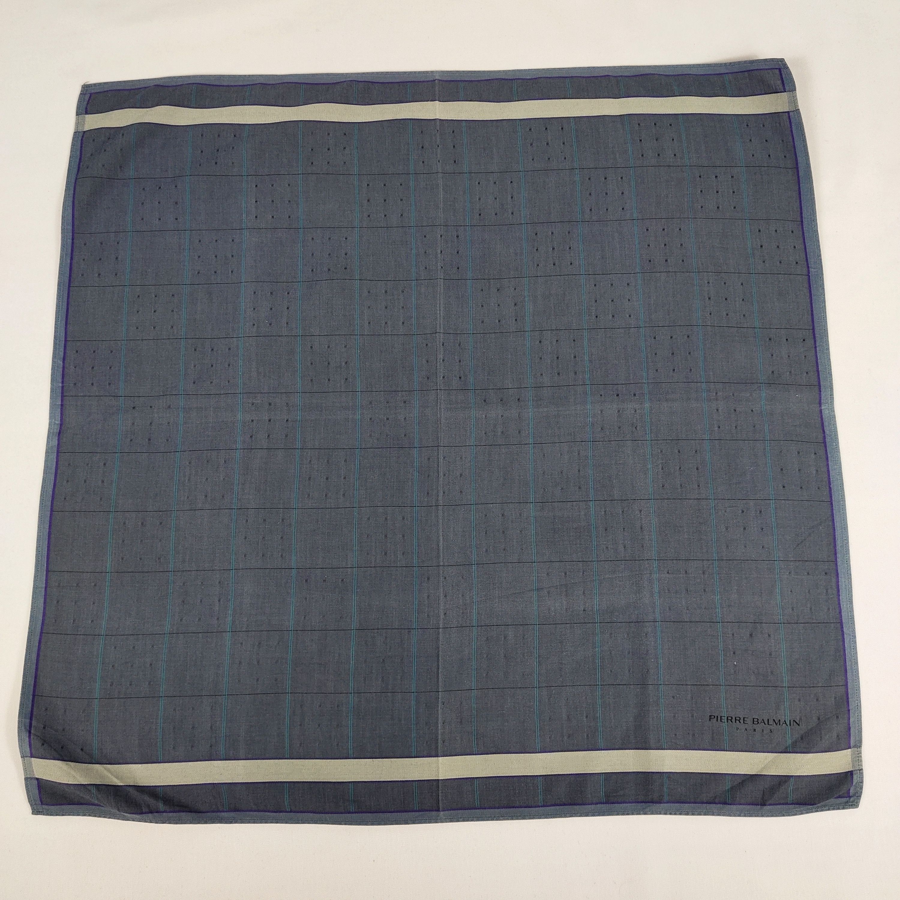 Pierre Balmain × Vintage Pierre Balmain Handkerchief / Neckerchief / Bandana FZ690 Size ONE SIZE - 3 Thumbnail