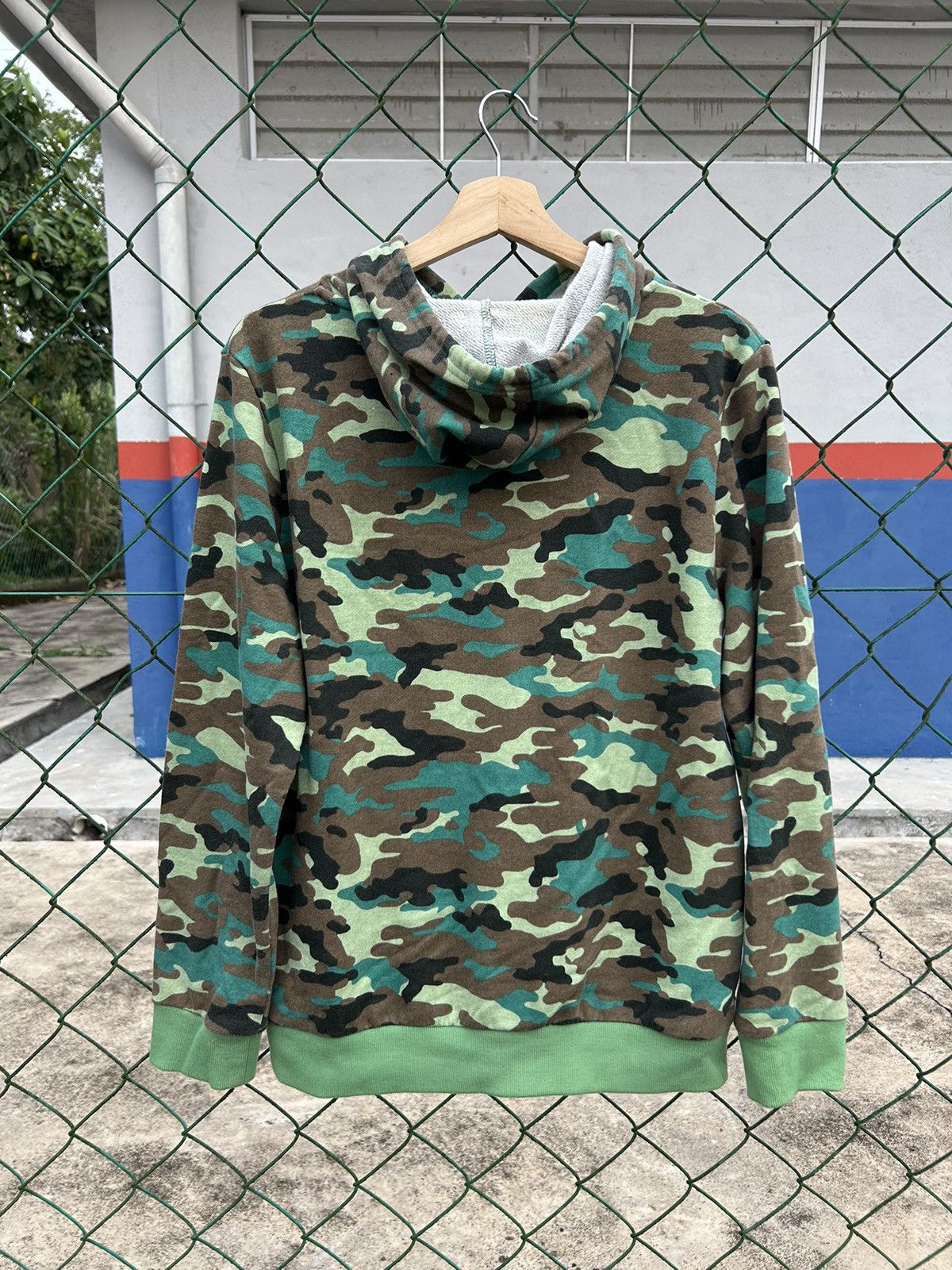 Vintage Vintage Panhard Camo Pullover Hoodie Size US L / EU 52-54 / 3 - 3 Thumbnail
