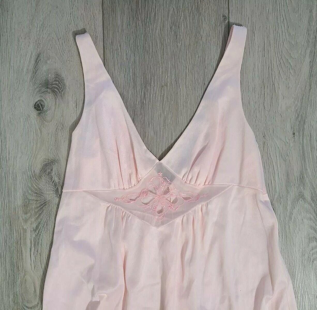 Sears Vintage Nightgown Sears Size 36 Medium Chemise Long v neck Size ONE SIZE - 5 Thumbnail