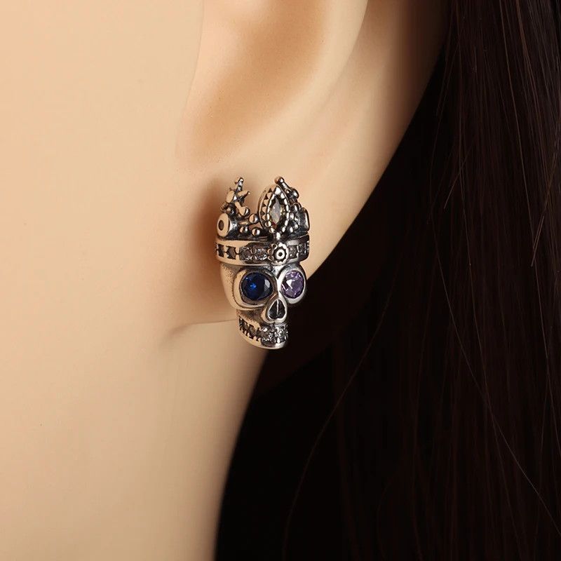 Jewelry × Vintage Gothic Skull Crown Earrings Size ONE SIZE - 2 Thumbnail