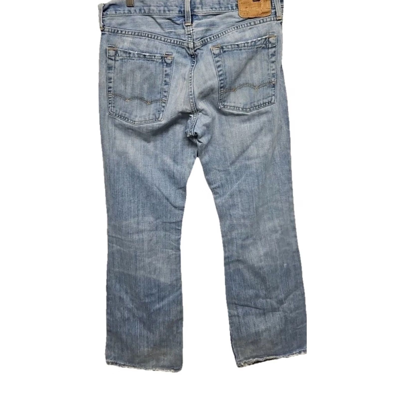 American Eagle Outfitters American Eagle Jeans Men Light Wash Distressed Mid Rise Raw Hem Denim 34x30 Straight Cle Size US 34 / EU 50 - 4 Thumbnail