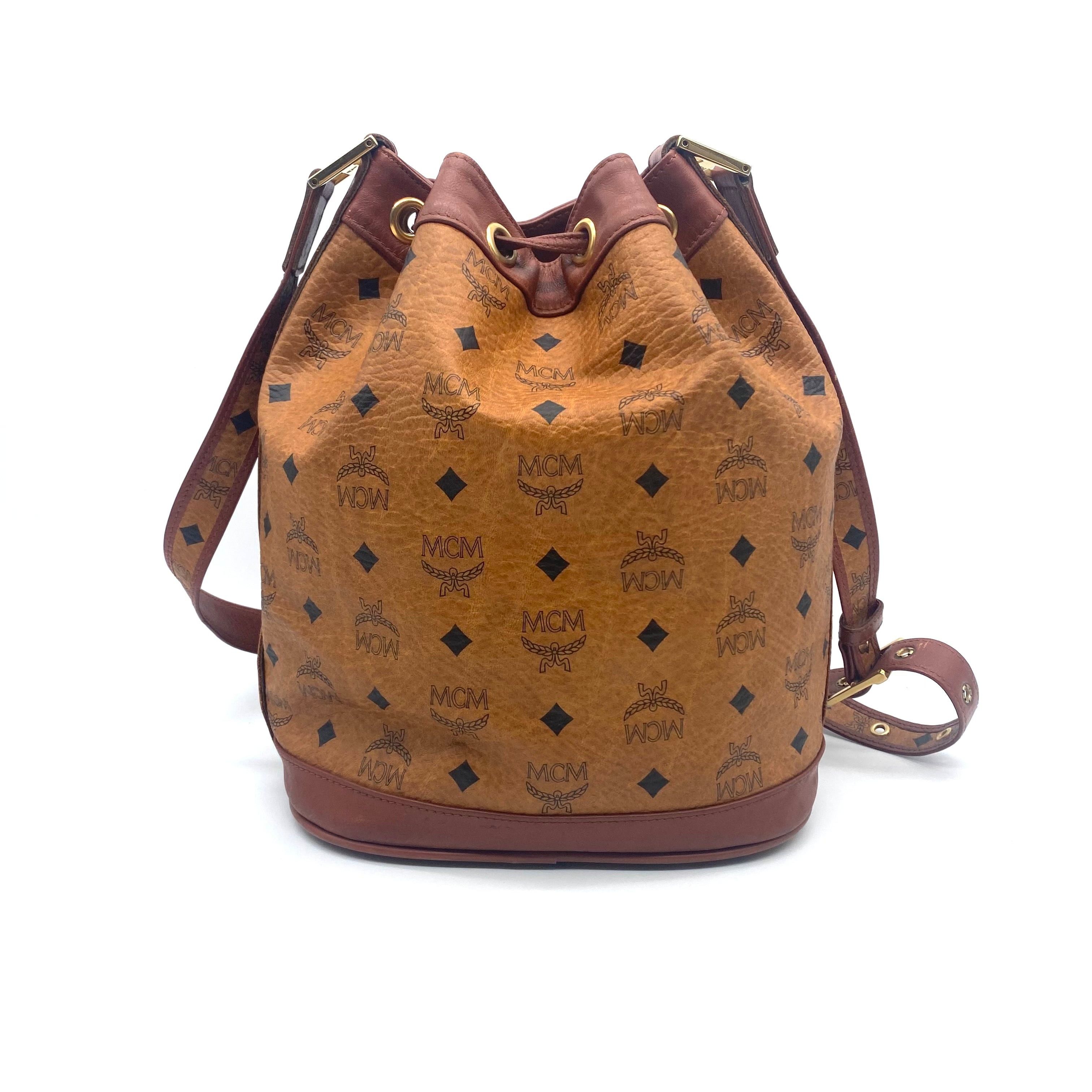 MCM MCM Drawstring Leather Shoulder Bag Size ONE SIZE - 2 Thumbnail