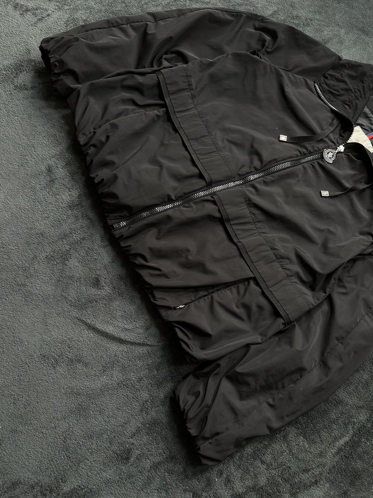 Moncler Auth Moncler Nylon Jacket Blazer Size S / US 4 / IT 40 - 4 Thumbnail