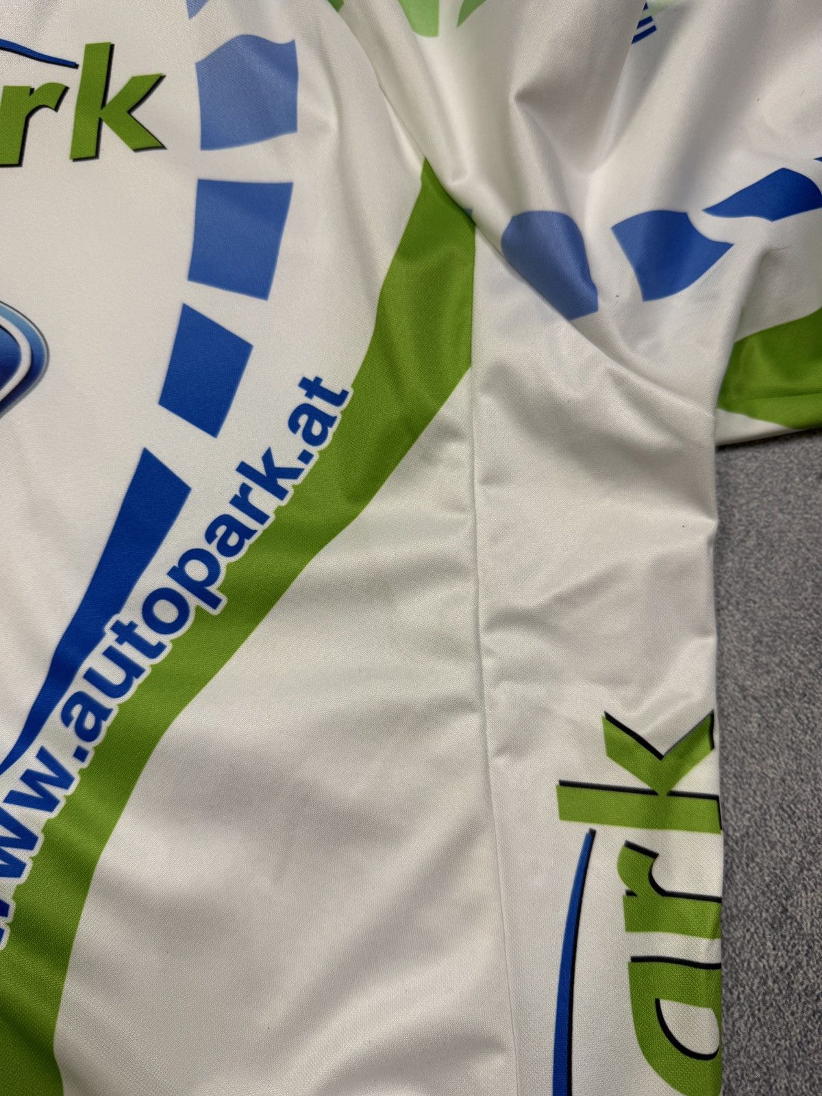 Bicycle Bicycle Jersey Vintage Longsleeve Mersedes Ford Autopark Size US M / EU 48-50 / 2 - 17 Thumbnail
