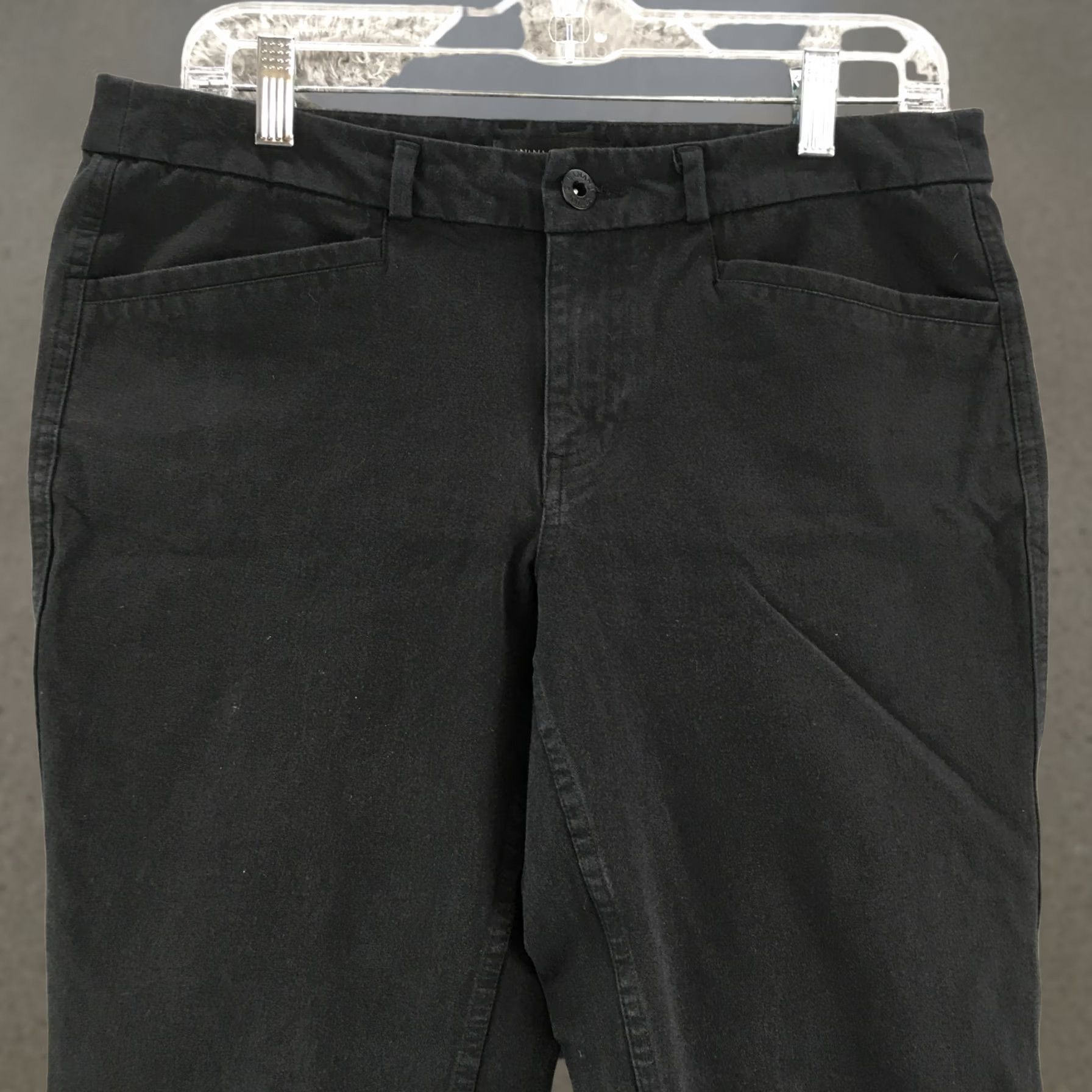 Banana Republic Banana Republic Pants Womens 8 Black Mid Rise Zip Fly Straight Chino Size 30" / US 8 / IT 44 - 1 Thumbnail