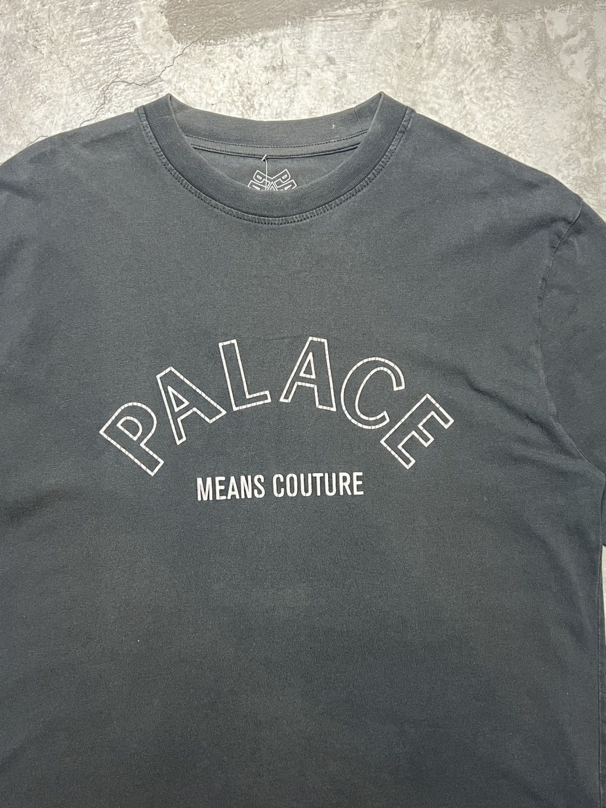 Palace Palace Means Couture Size US L / EU 52-54 / 3 - 9 Thumbnail