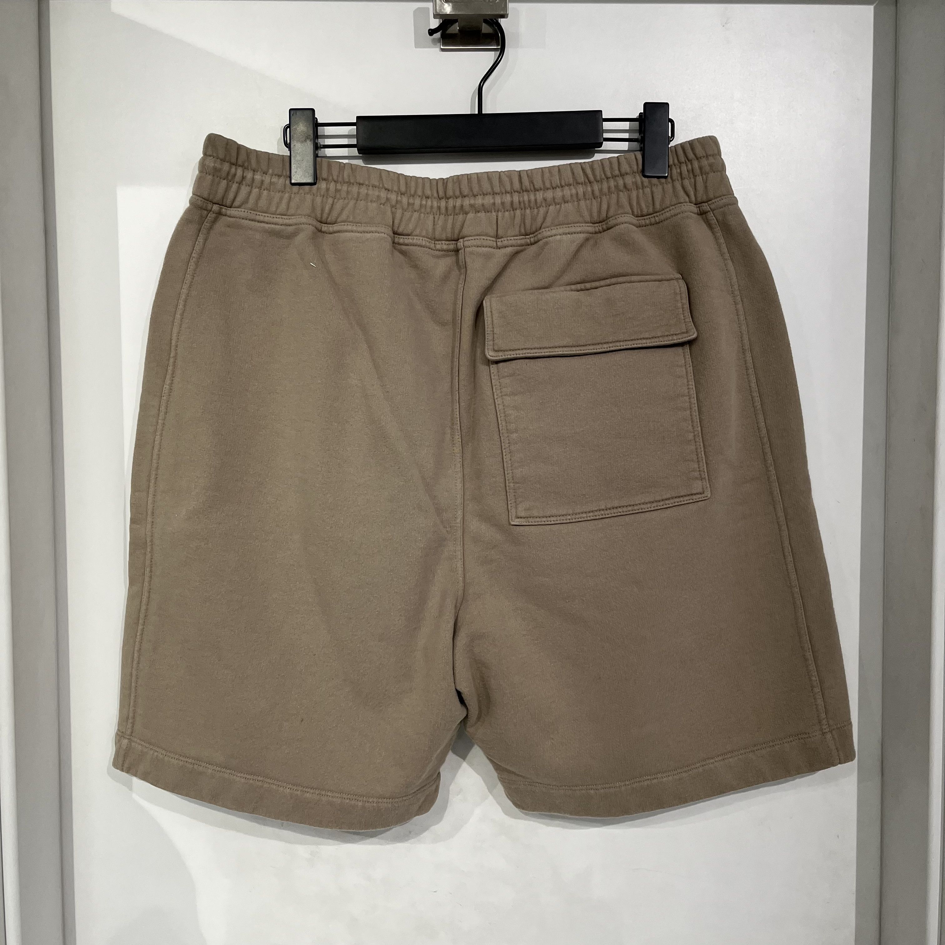 Represent Clo. Represent Shorts Beige Size US 38 / EU 54 - 2 Thumbnail