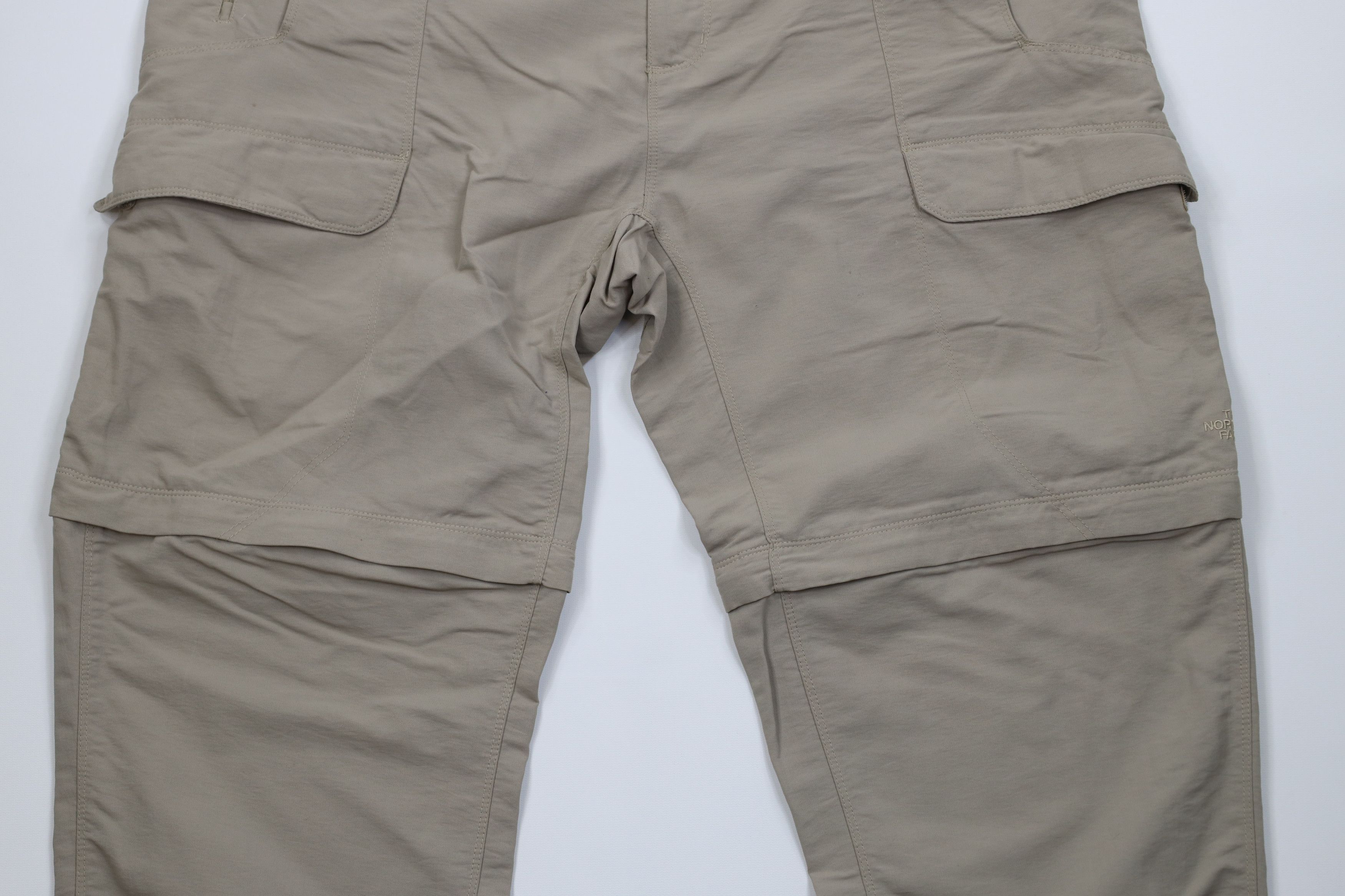 The North Face Vintage The North Face Wide Leg Convertible Cargo Pants Size US 38 / EU 54 - 3 Thumbnail