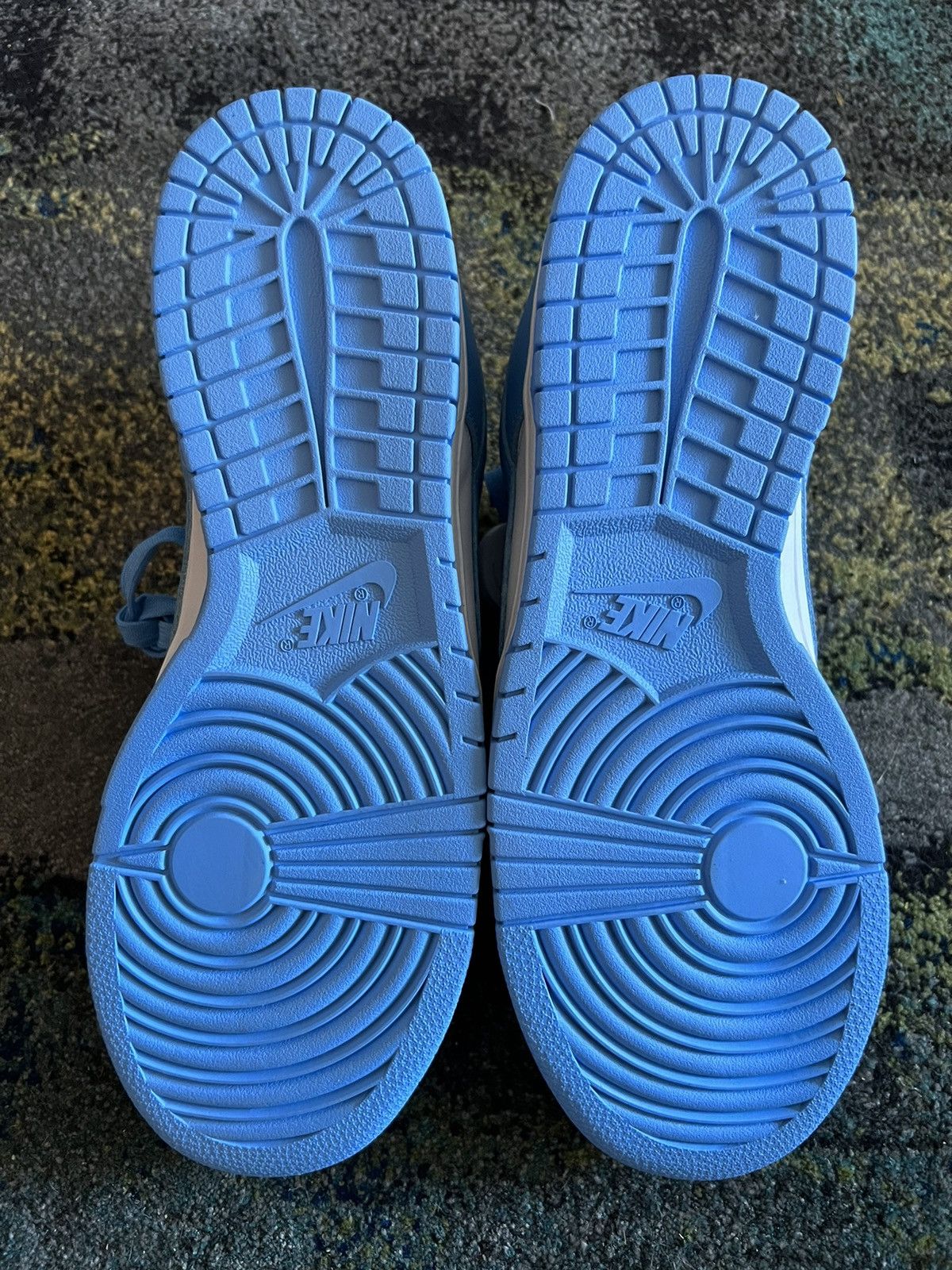 Nike Nike Dunk Low UNC Size US 10.5 / EU 43-44 - 5 Thumbnail