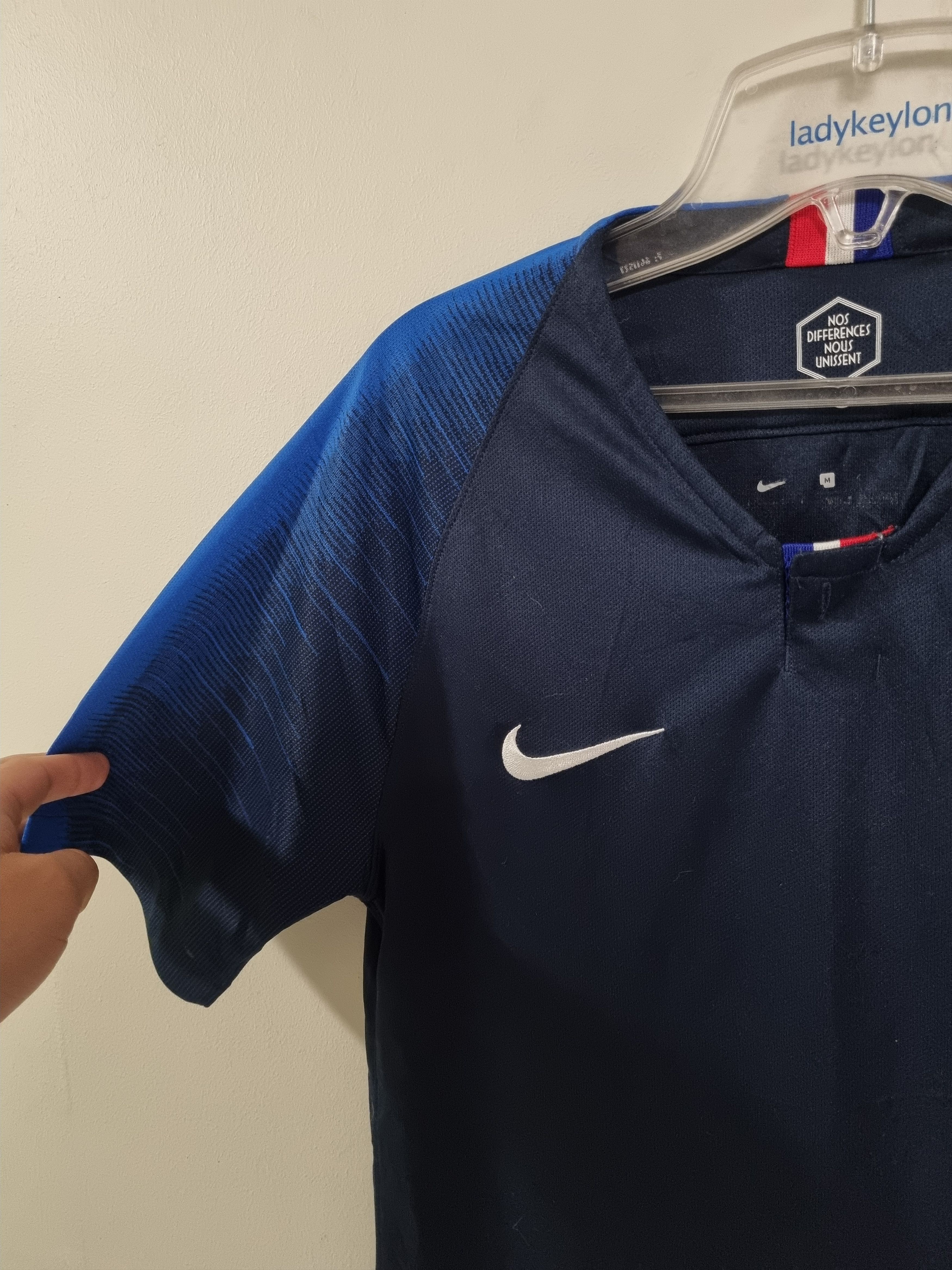 Nike Nike France 2018 jersey Size US M / EU 48-50 / 2 - 4 Thumbnail