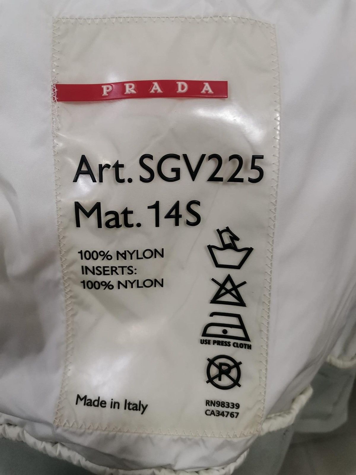Prada Prada Hooded Vest Size US M / EU 48-50 / 2 - 3 Thumbnail