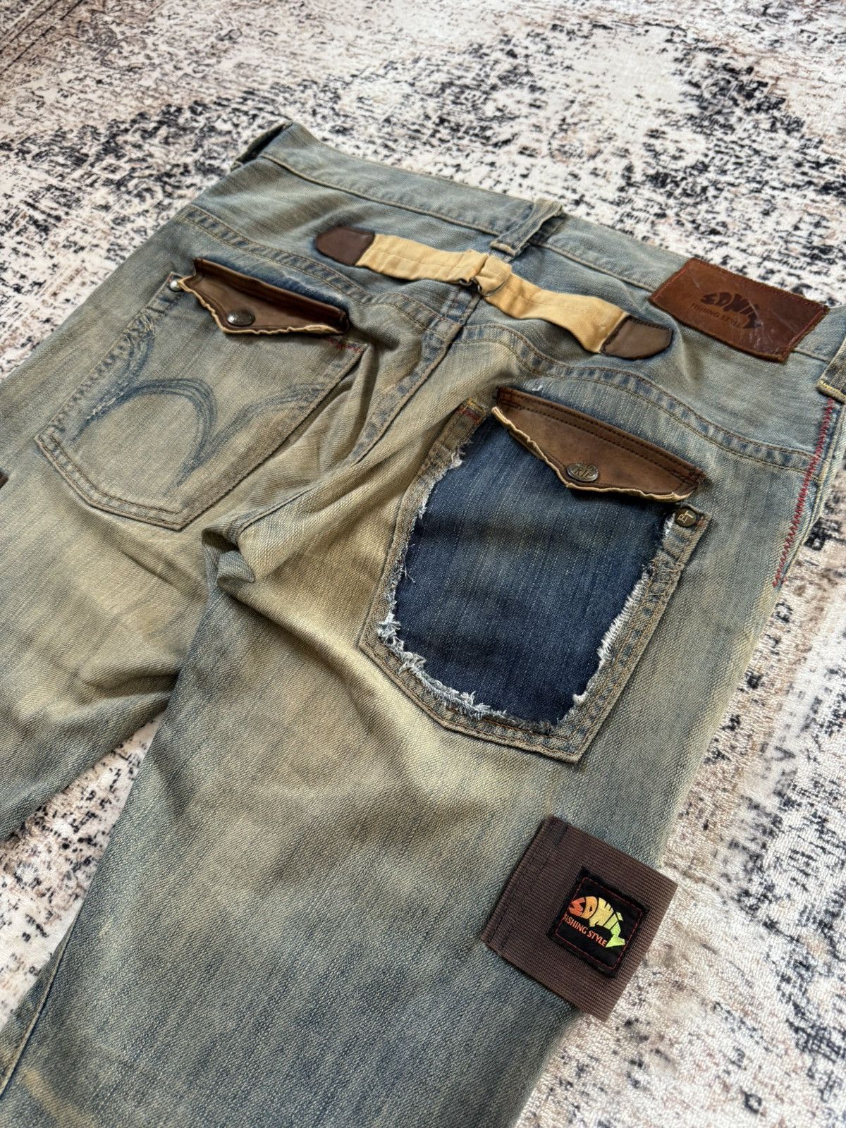 Le Grande Bleu (L.G.B.) Edwin Tokyo Mud Wash Distressed Flared Jeans Size US 36 / EU 52 - 14 Thumbnail