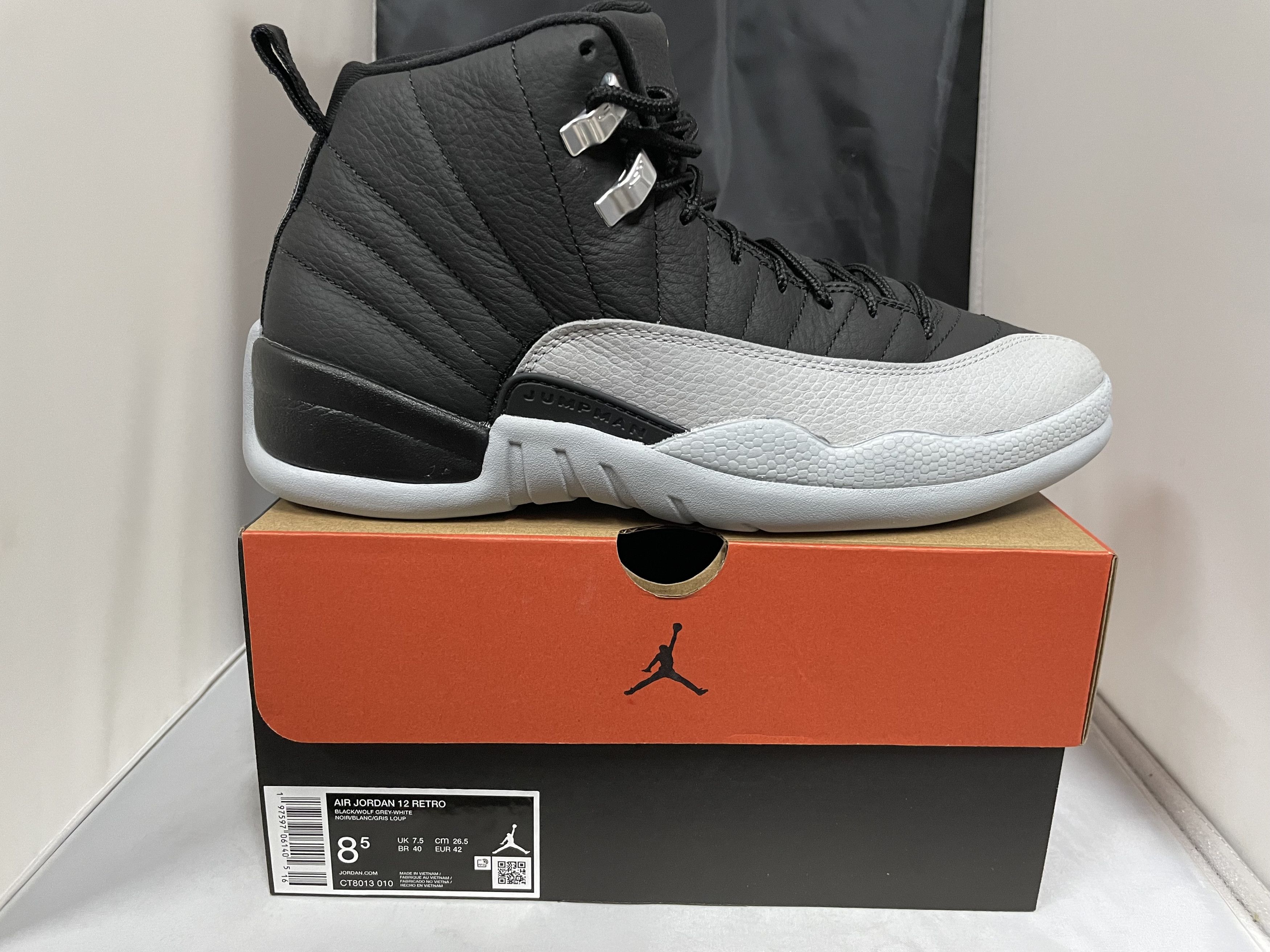Jordan Brand Air Jordan 12 Retro 'Black/Wolf Grey-White' CT8013 010 Size US 8.5 / EU 41-42 - 9 Thumbnail