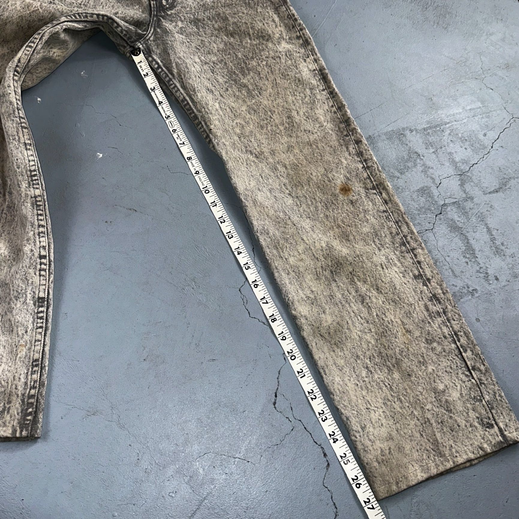 Levi's VINTAGE Levi's 501 Jeans Straight Levis 501 Vintage 80s USA Gray Acid Wash 28x30 Mens Size US 28 / EU 44 - 5 Thumbnail