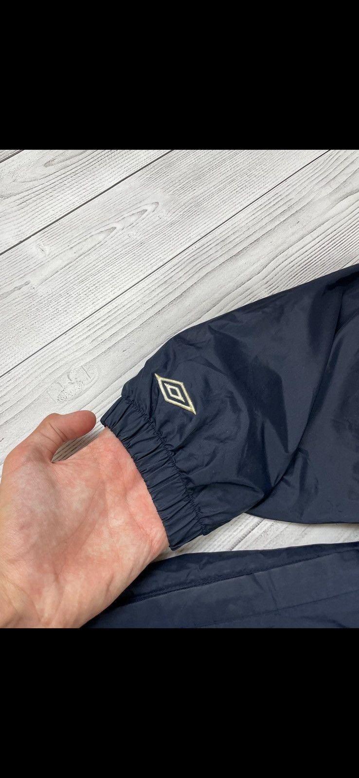 Umbro Vintage umbro England soccer jacket size L logo Size US L / EU 52-54 / 3 - 2 Thumbnail