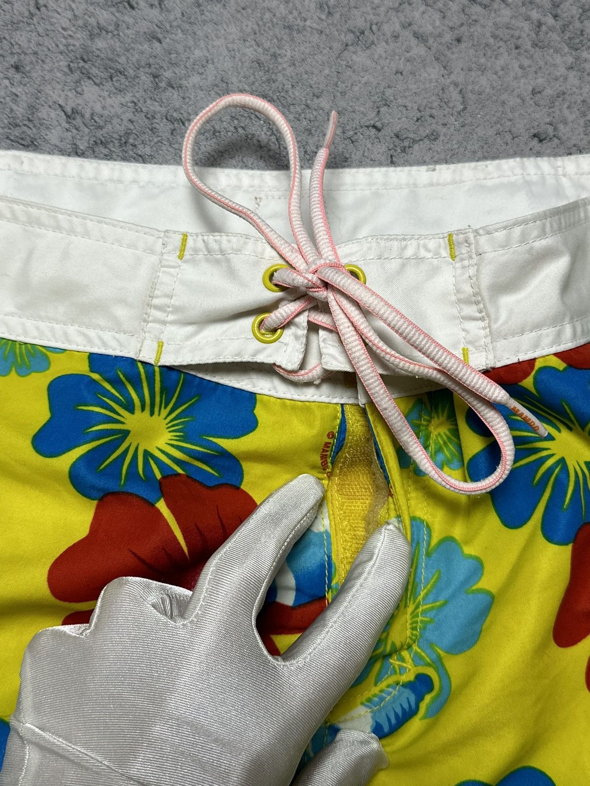 Mambo Vintage Mambo Goddess 2000 Floral Surf Shorts Size US 32 / EU 48 - 8 Thumbnail