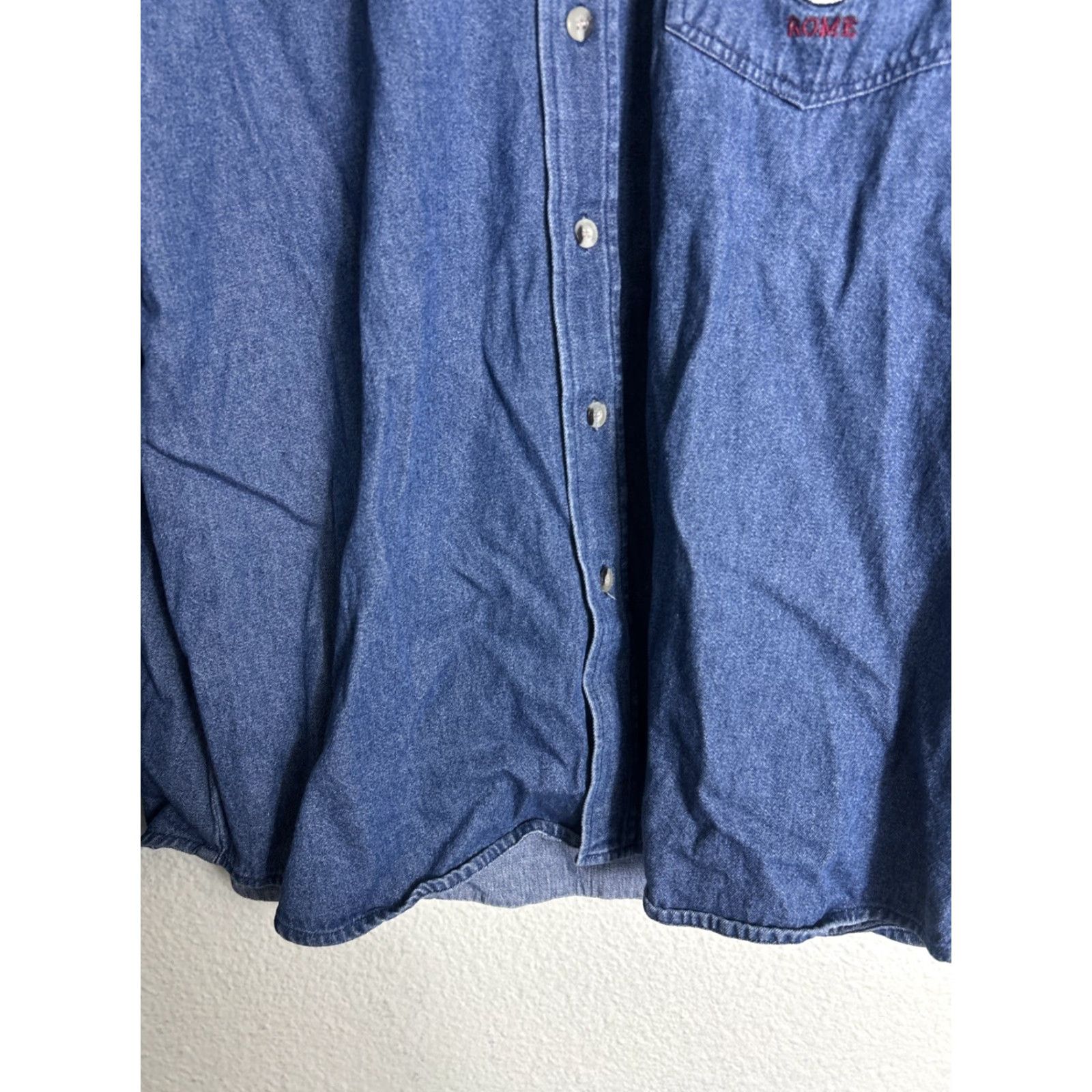 Hard Rock Cafe VINTAGE Hard Rock Denim Button-Down Shirt Long Sleeve M Blue Men Shirt Size US M / EU 48-50 / 2 - 7 Thumbnail