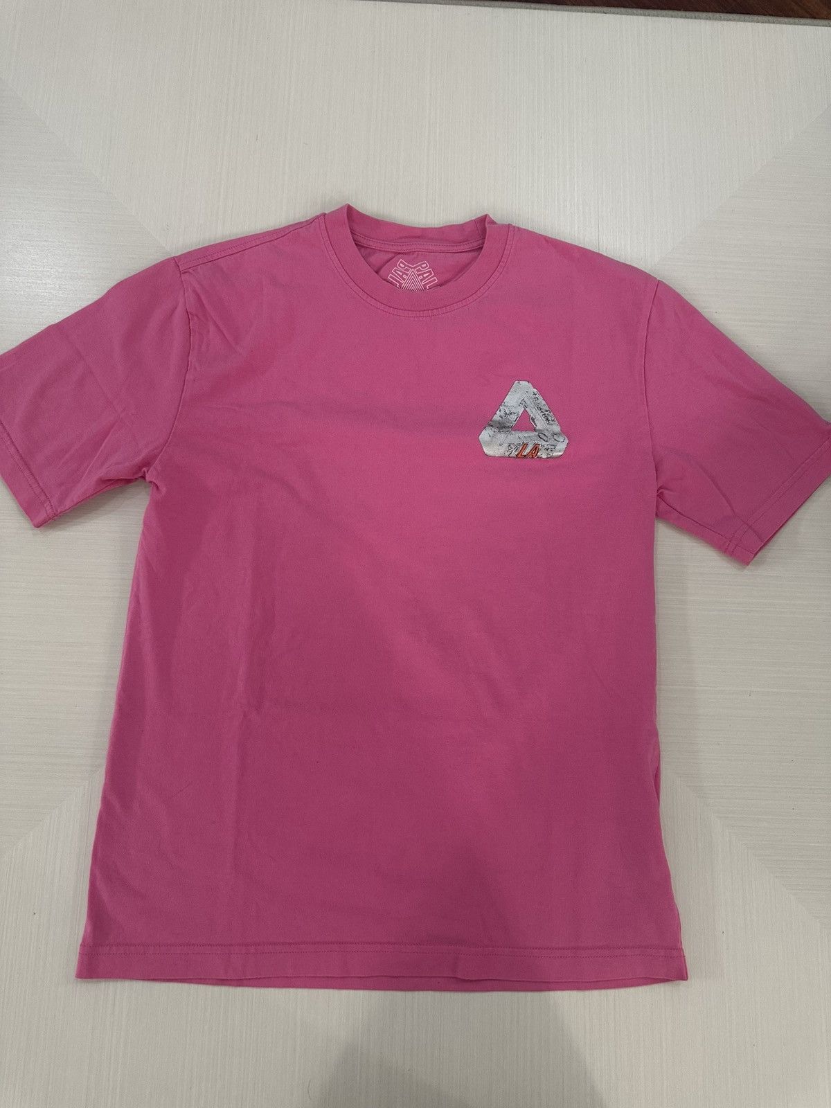Palace Palace Terminator LA Exclusive triferg pink size s used SS19 Size US S / EU 44-46 / 1 - 2 Thumbnail