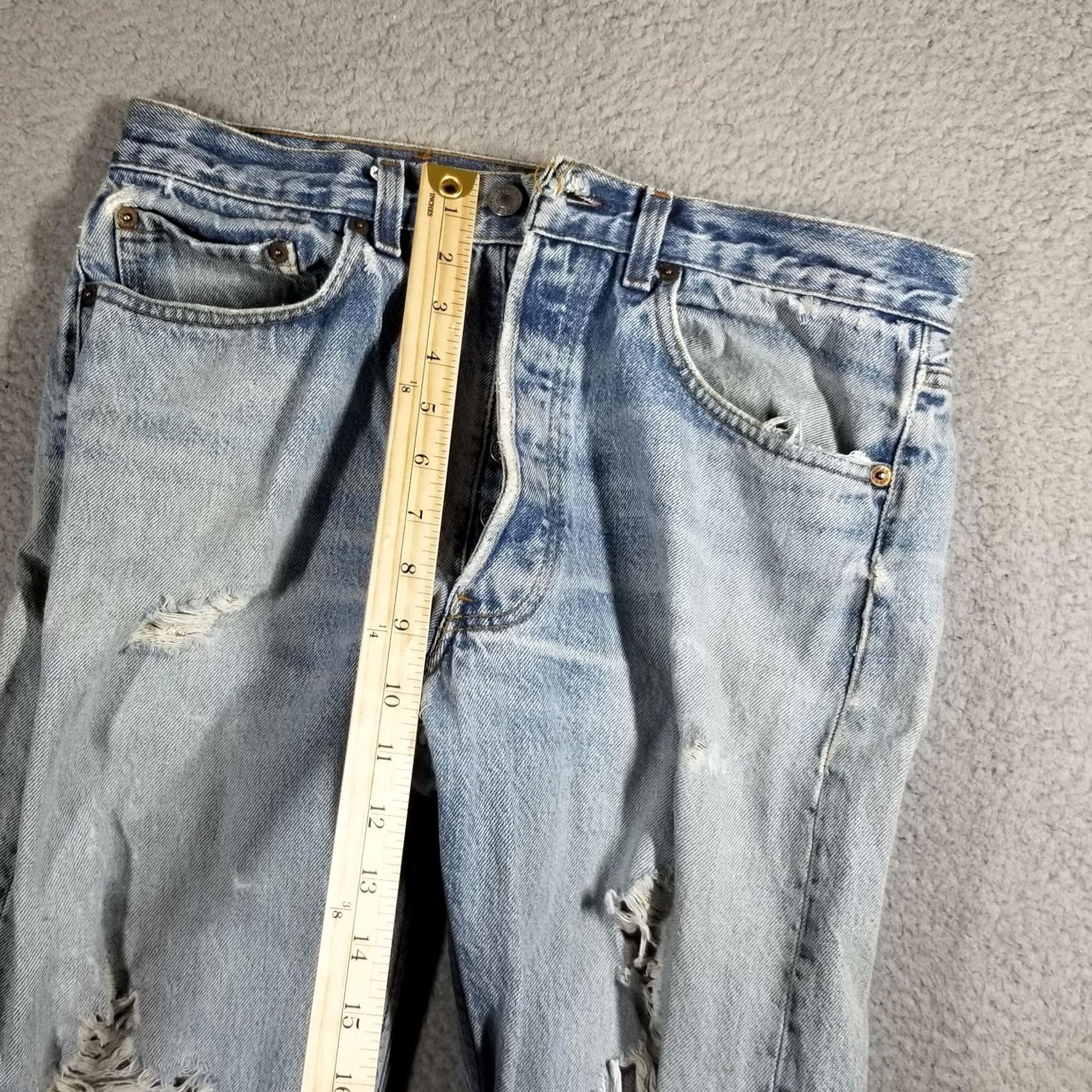 Levi's VINTAGE Levi's 501 Jeans Mens 32x30 Blue Denim 1986 Regular Straight Batch 501 Button Fly, Distressed Pockets, Cotton, USA, Fall Mens Size US 32 / EU 48 - 7 Thumbnail