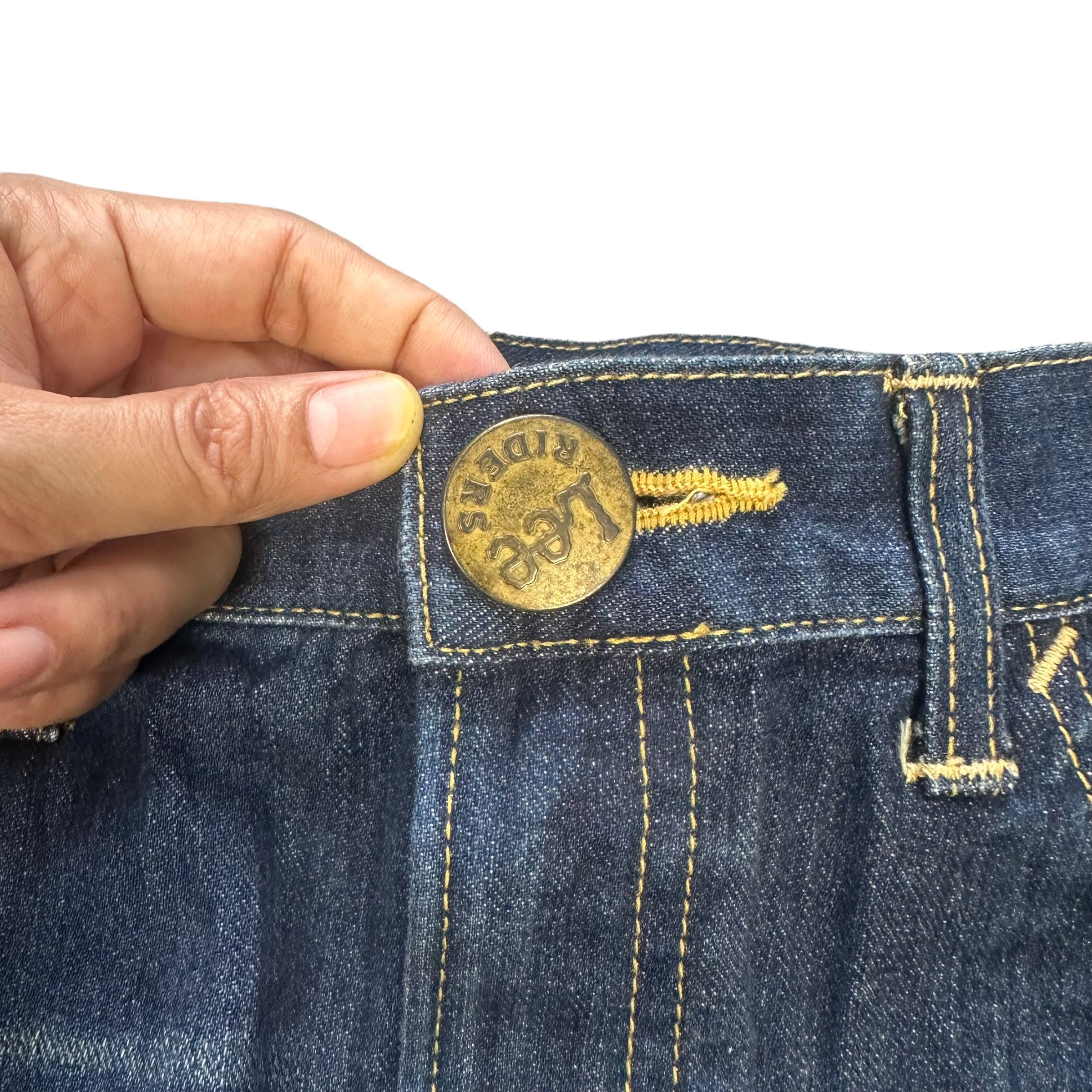 Japanese Brand LEE RIDERS X A.V.V DENIM MINI SKIRT #8653-019 Size 30" / US 8 / IT 44 - 3 Thumbnail