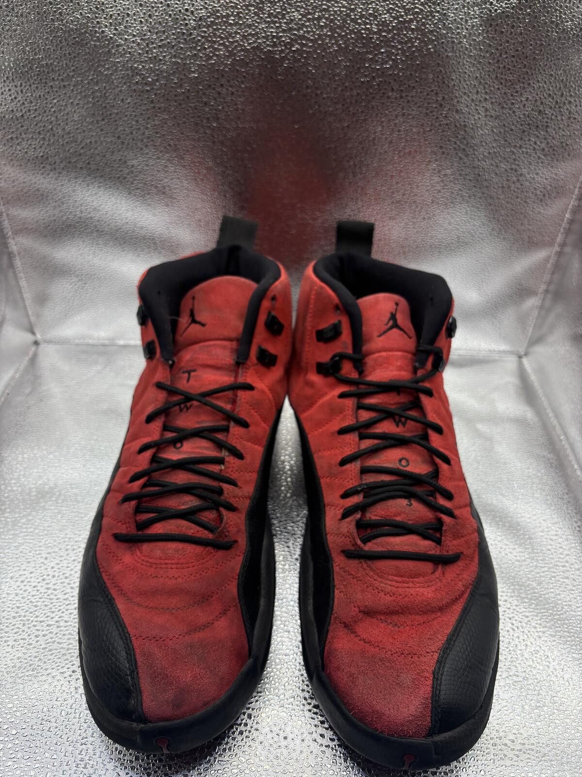 Jordan Brand Air Jordan 12 reverse flu game Size US 15 / EU 48 - 2 Thumbnail