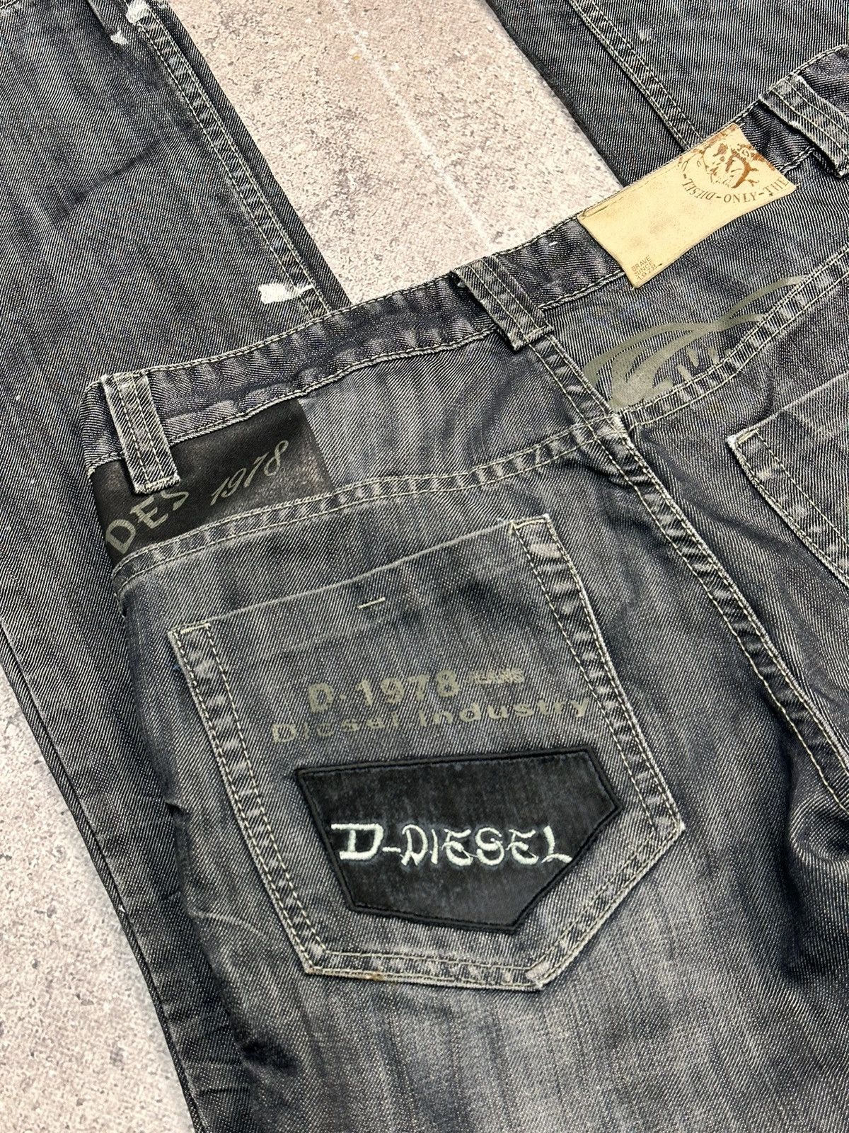 Diesel Vintage Diesel faded jeans Bontage cut Italy vintage style Size US 32 / EU 48 - 18 Thumbnail