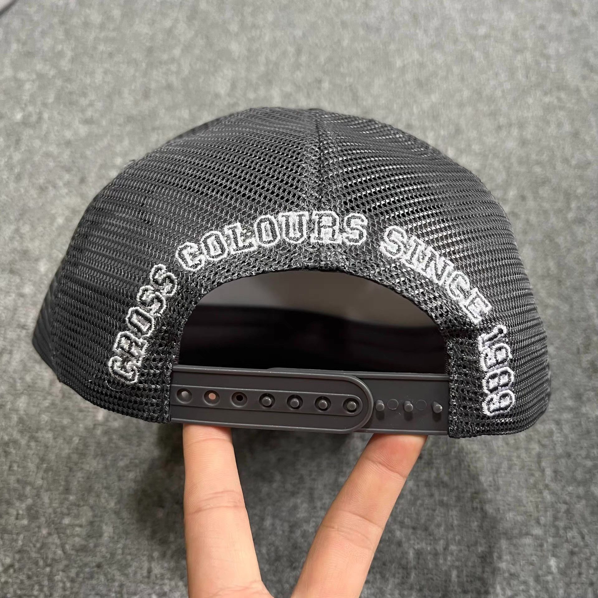 Cross Colours Cross Colours Curved Brim Mesh Trucker Baseball Cap Q7 Size ONE SIZE - 4 Thumbnail
