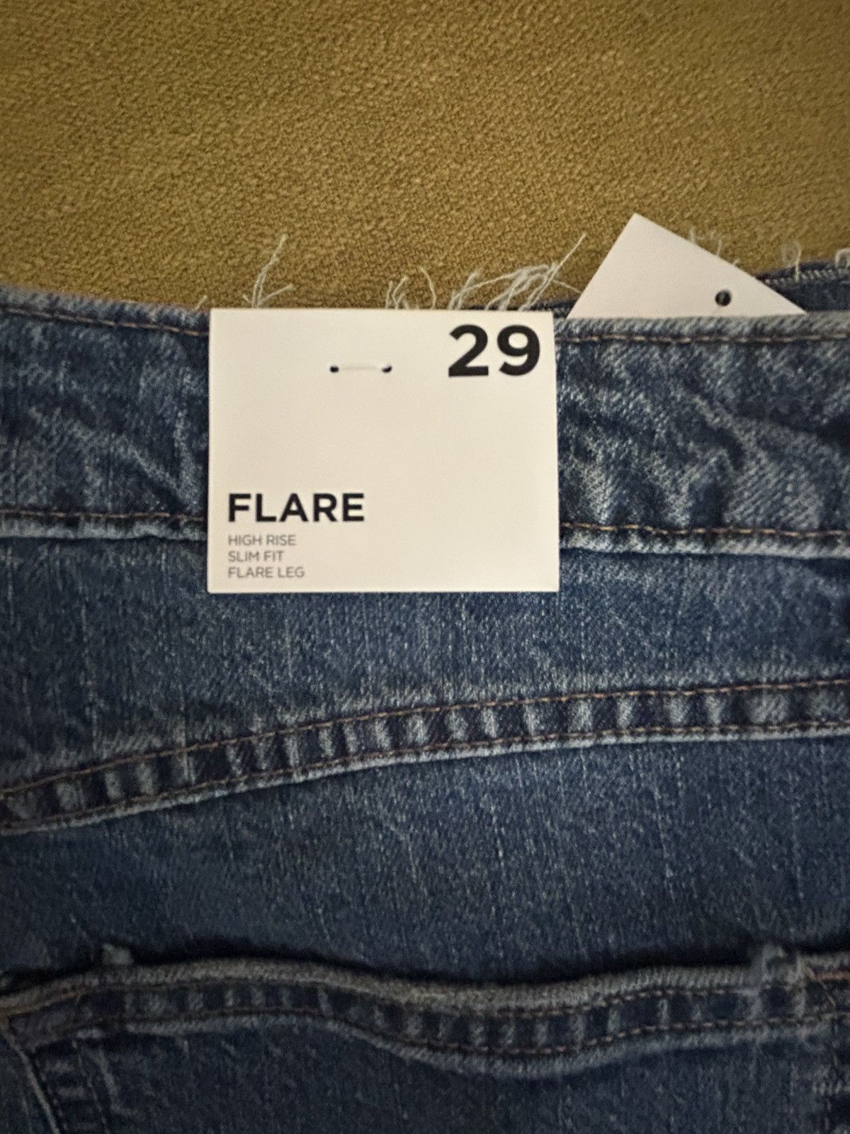 Forever 21 Forever 21 Daisies High Rise Slim Fit Flare Blue Jeans! Size 29" - 6 Thumbnail
