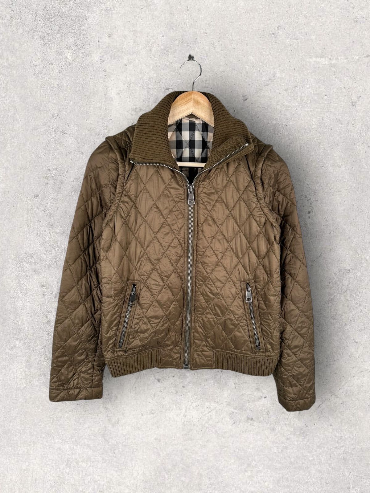 Burberry Burberry Brit 2 in 1 Quilted Jacket & Gilet Size XS / US 0-2 / IT 36-38 - 1 Thumbnail