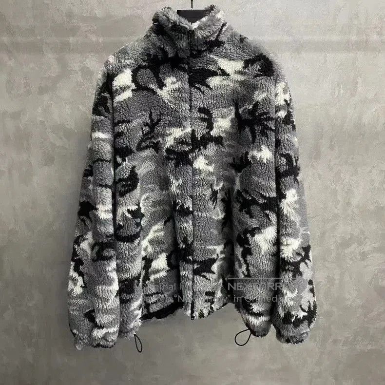 Balenciaga Balenciaga Gray Camo Logo Jacket. Size US S / EU 44-46 / 1 - 1 Thumbnail