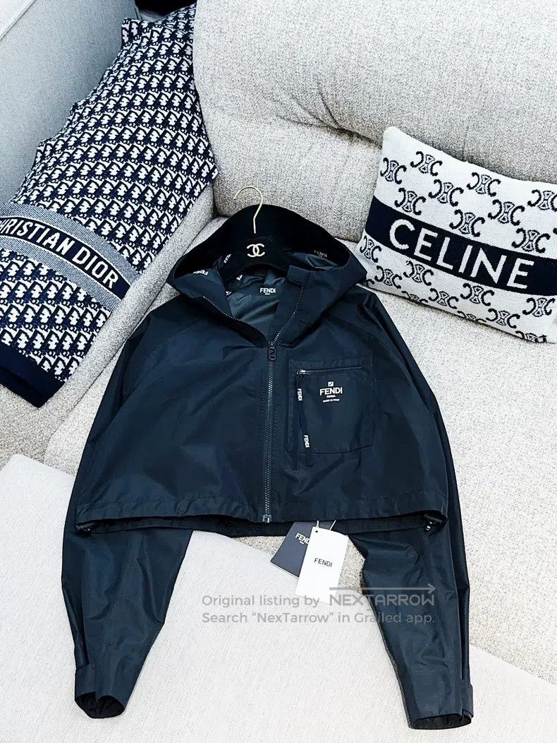 Fendi Fendi Black Long Sleeve Short Zip-up Hooded Jacket Size M / US 6-8 / IT 42-44 - 1 Thumbnail