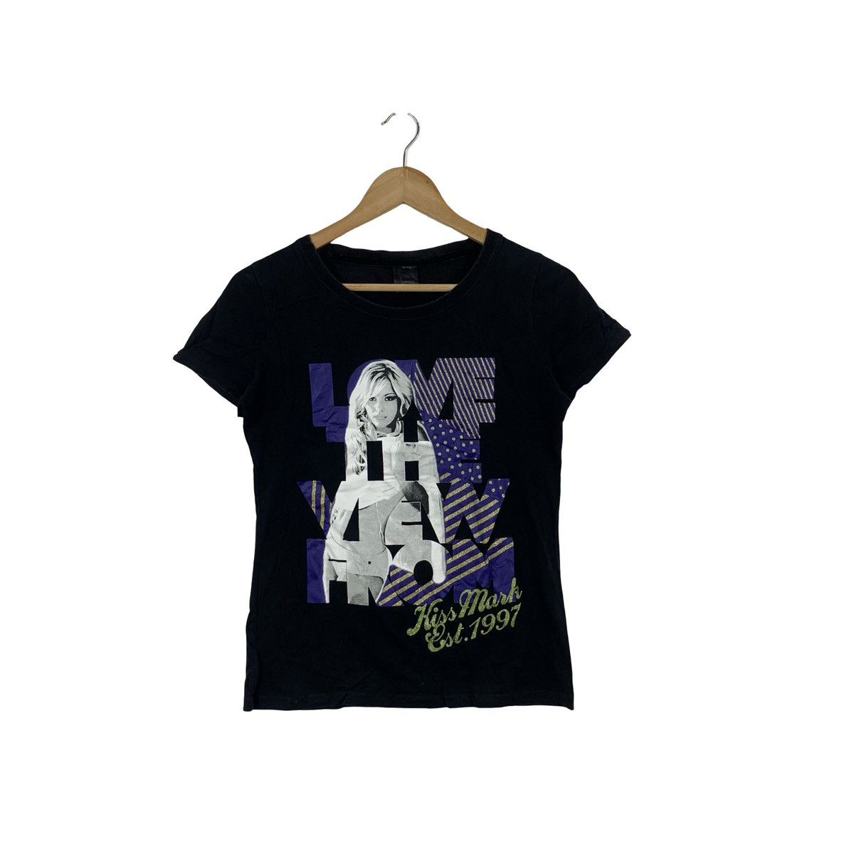 Vintage Vintage Y2K KISSMARK JAPAN LOVE Girl Collection Tee Shirt Size S / US 4 / IT 40 - 1 Thumbnail