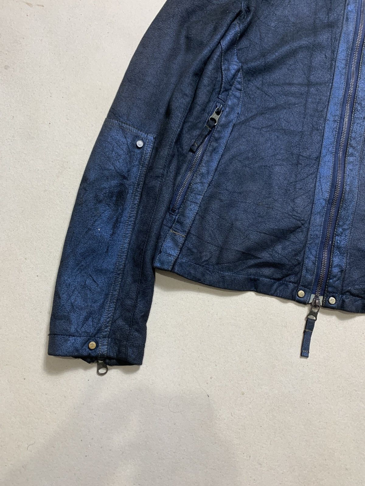 Armani Armani Jeans Navy Cracked Effect Faux Suede Size US L / EU 52-54 / 3 - 8 Thumbnail