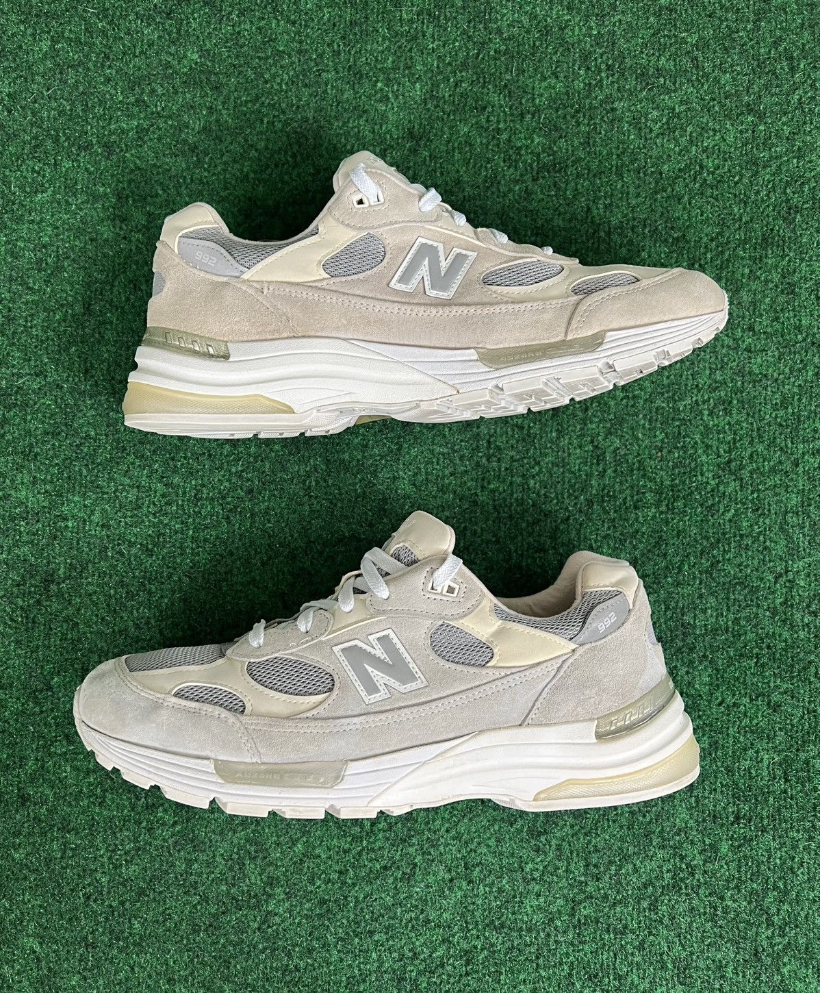 New Balance New Balance 992 Made in USA Nimbus Cloud White Size 12 Size US 12 / EU 45 - 2 Thumbnail
