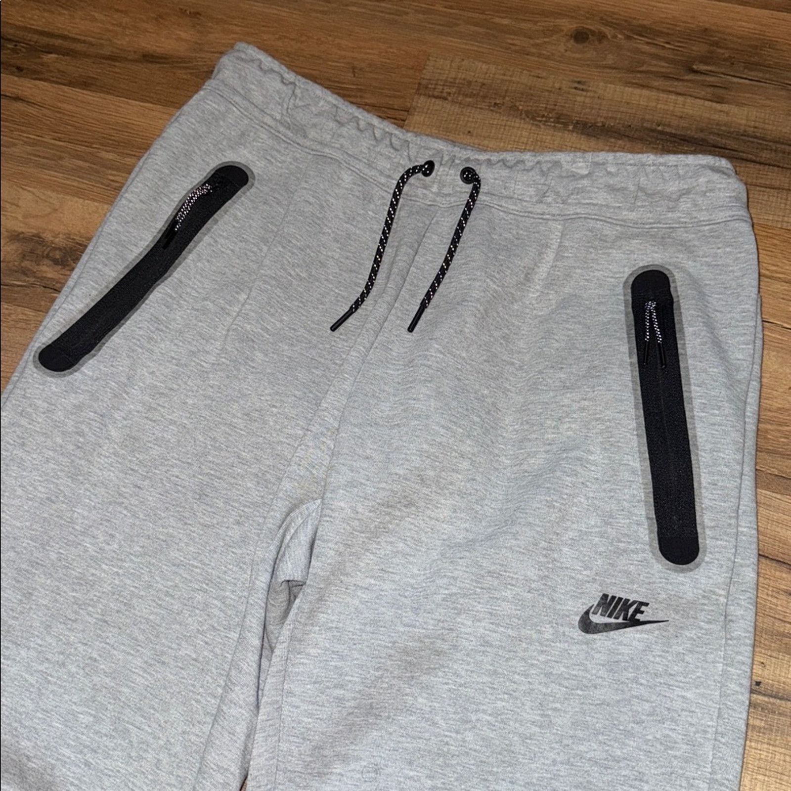 Nike Nike Tech Fleece Straight Leg Jogger Sweatpants Size US 30 / EU 46 - 3 Thumbnail