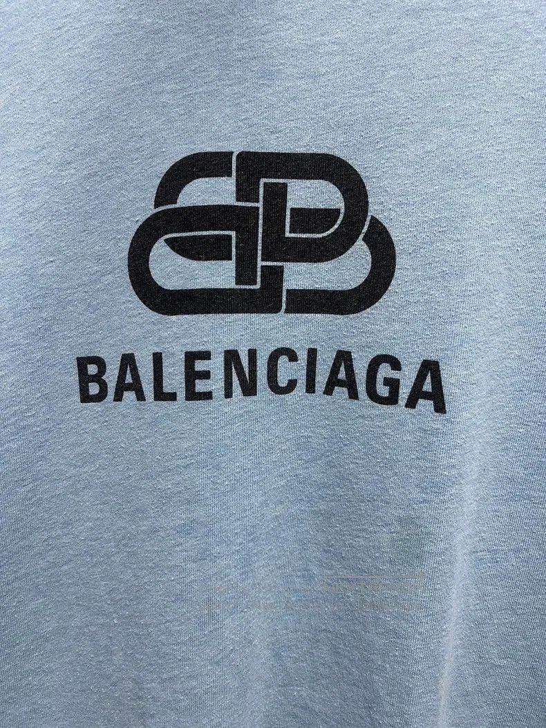 Balenciaga Balenciaga Misty Blue Buckle Short-Sleeve T-Shirt Size US M / EU 48-50 / 2 - 3 Thumbnail