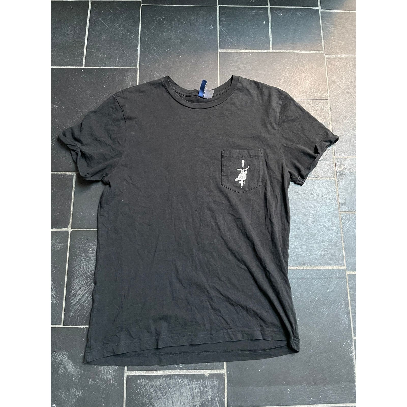 H&M Skull Graphic Pocket Tshirt Medium Size US M / EU 48-50 / 2 - 1 Thumbnail