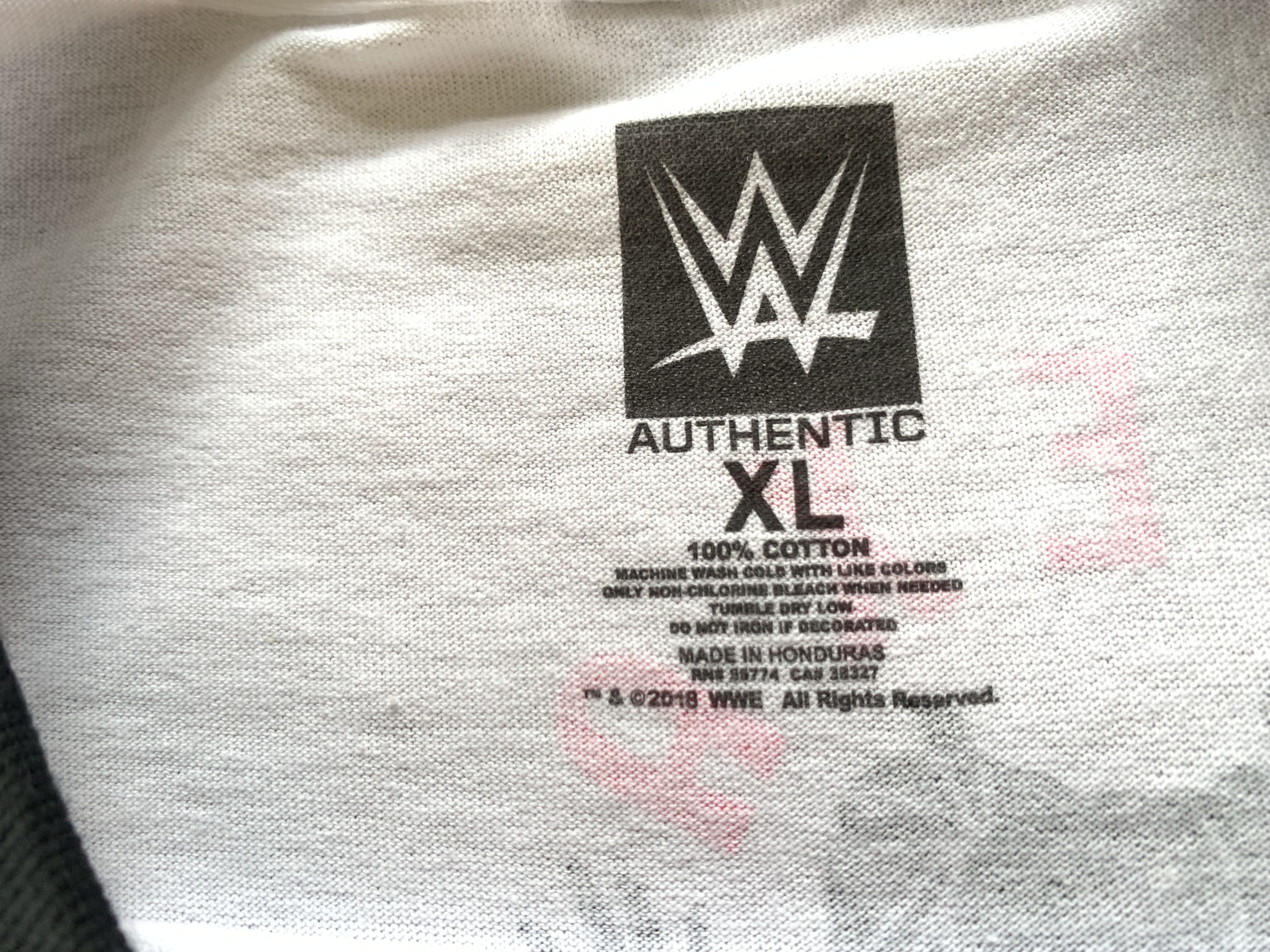 WWE WWE Alexa Bliss Blissed Off Authentic Graphic T-Shirt Size US XL / EU 56 / 4 - 8 Thumbnail