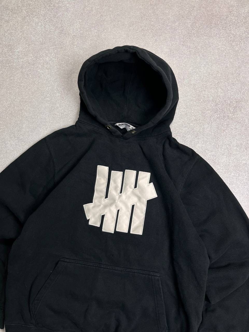 Undefeated VINTAGE UNDEFEATED BOXY BIG LOGO HOODIE Y2K K Size US M / EU 48-50 / 2 - 3 Thumbnail