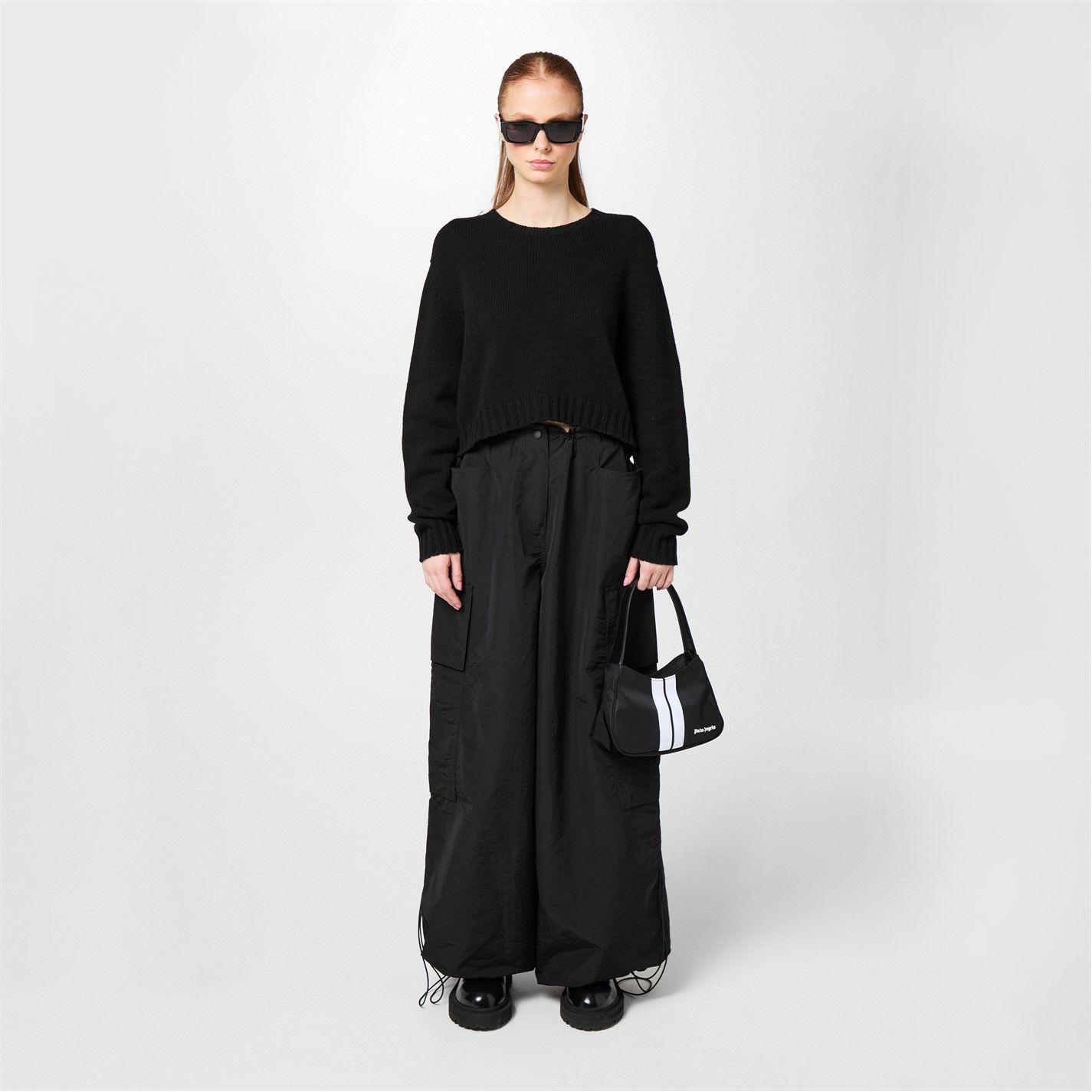 Palm Angels o1g2r1mq0425 Curved Logo Cropped Sweater in Black Size L / US 10 / IT 46 - 6 Thumbnail
