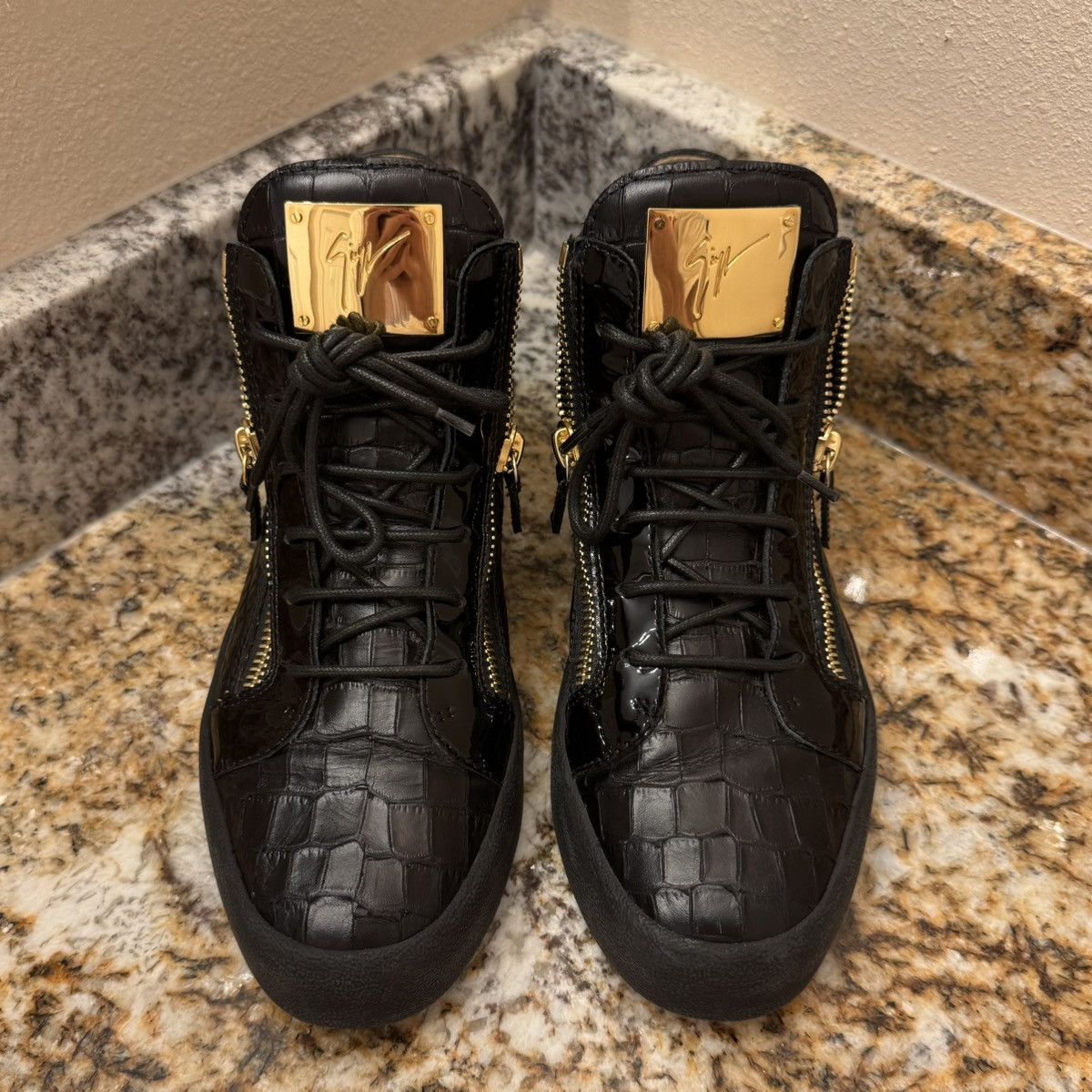Giuseppe Zanotti Giuseppe Zanotti Kriss Midtop Black Crocodile Size US 9 / EU 42 - 4 Thumbnail