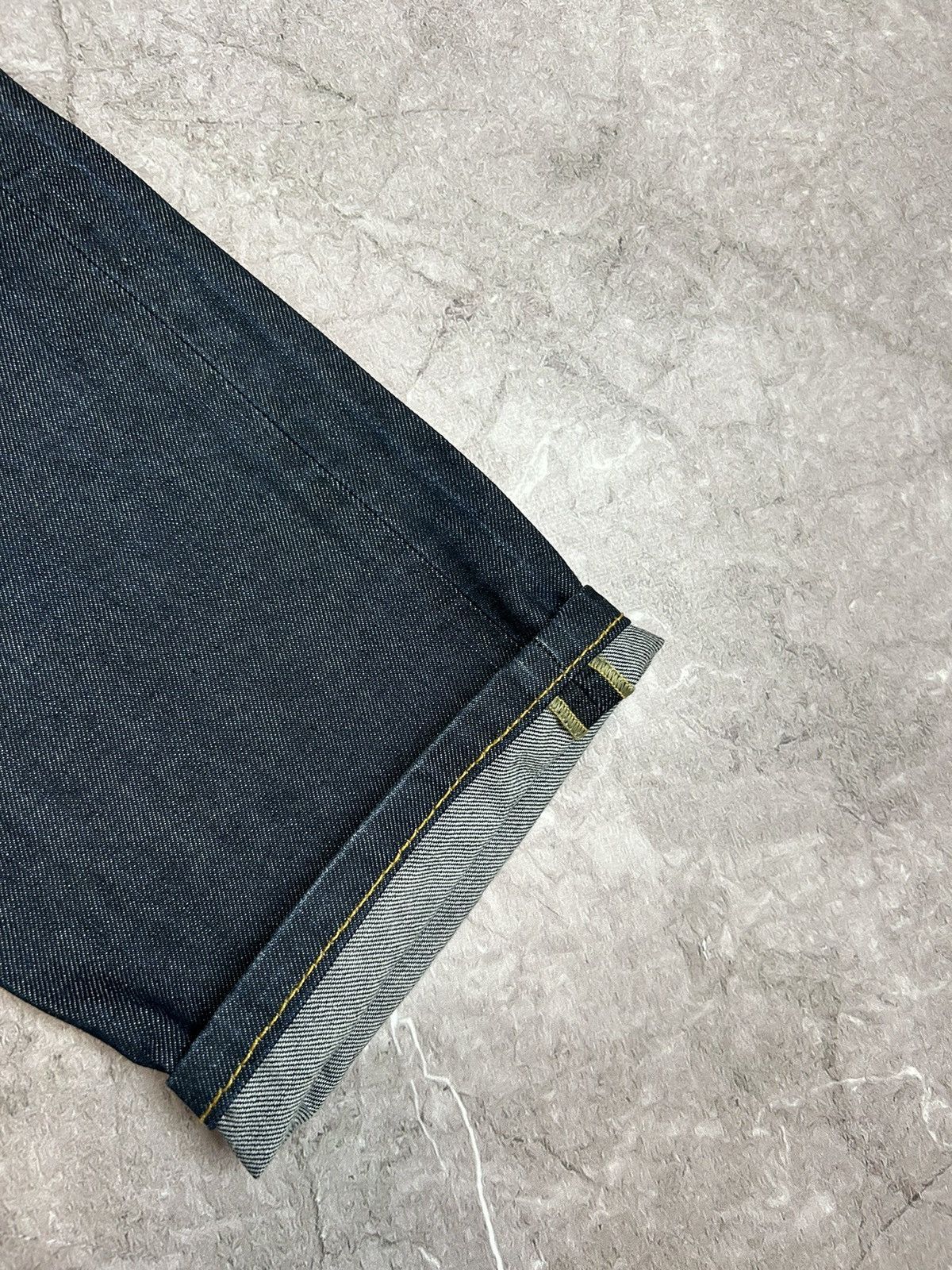 Diesel × Vintage OOs Diesel Industries Black Dark Wash Straight Jeans Size 30 Size US 30 / EU 46 - 4 Thumbnail