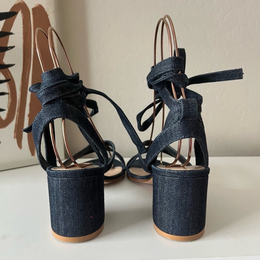 Gianvito Rossi Gianvito Rossi Janis Dark Blue Denim Strappy Lace Up Block H Size US 8.5 / IT 38.5 - 6 Thumbnail