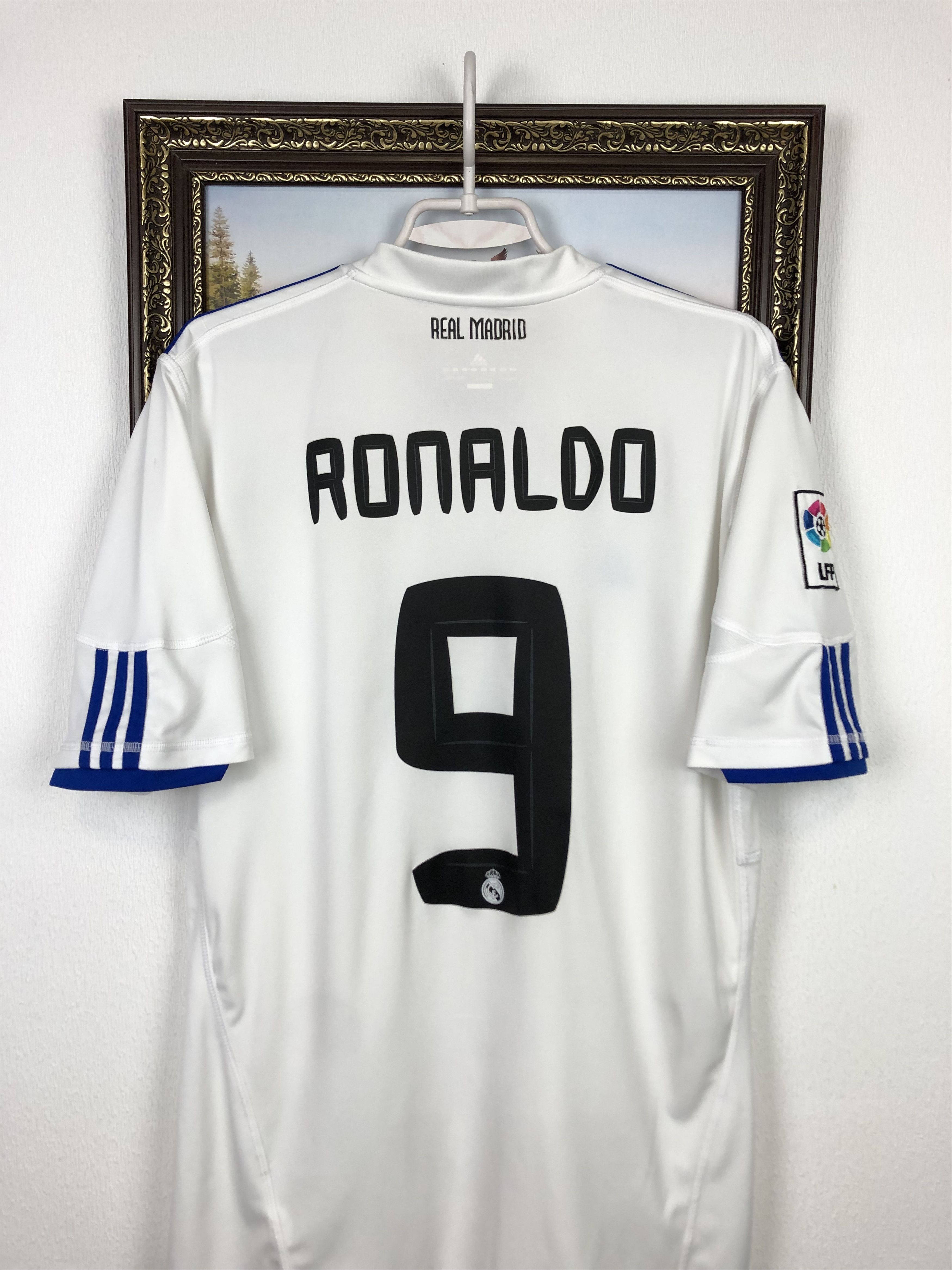 Adidas Real Madrid football shirt 2010 Soccer #9 Ronaldo Adidas Tee Size US L / EU 52-54 / 3 - 2 Thumbnail