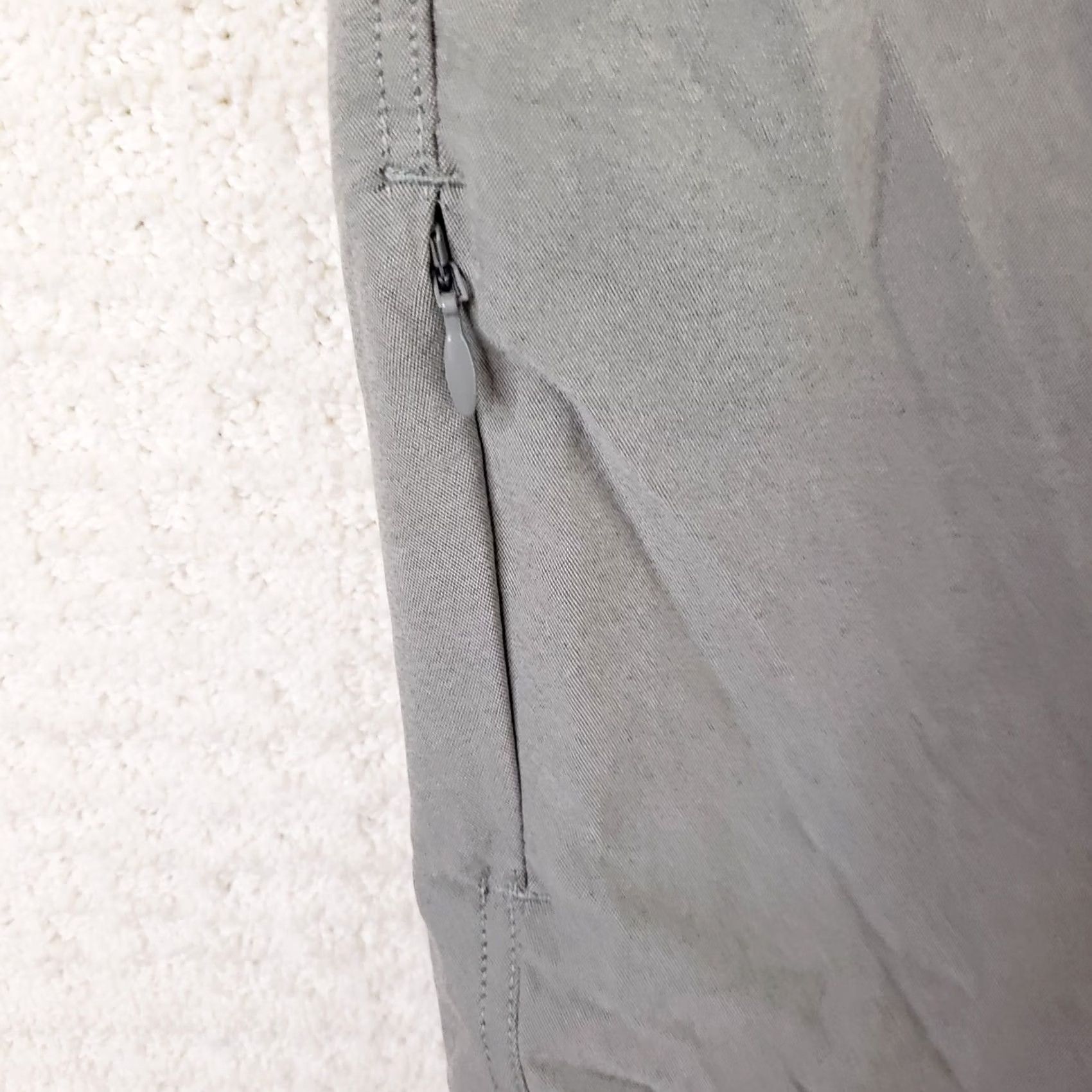 Olive Kuhl Trekr Shorts Women 6 Olive 10"Inseam Hiking Outdoor Regular Rise Mid Zip Button Green Outdoor Activewear Size 30" / US 8 / IT 44 - 5 Thumbnail