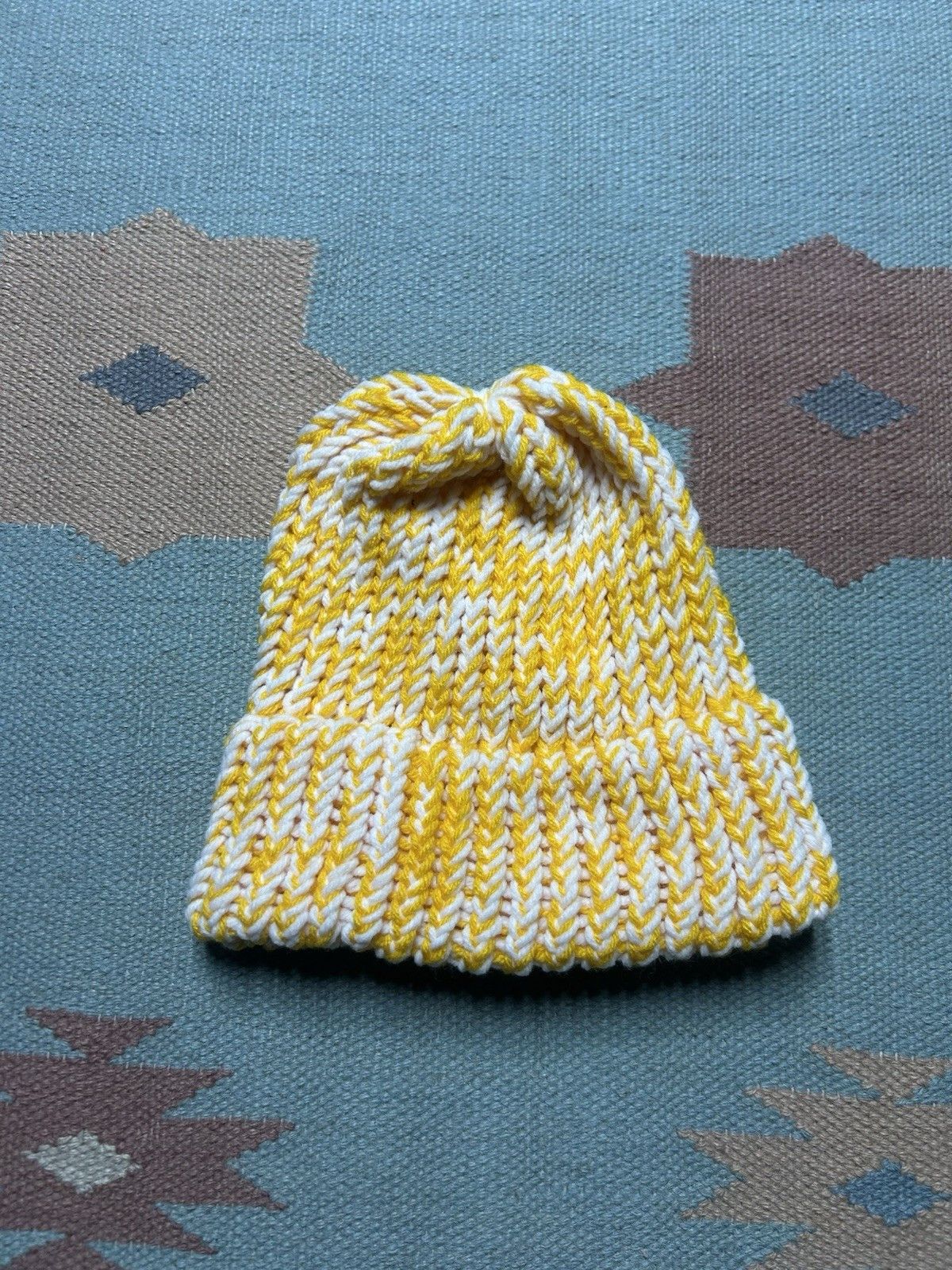 Vintage Hand knit crochet beanie skull winter hat 2 tone one size Size ONE SIZE - 2 Thumbnail