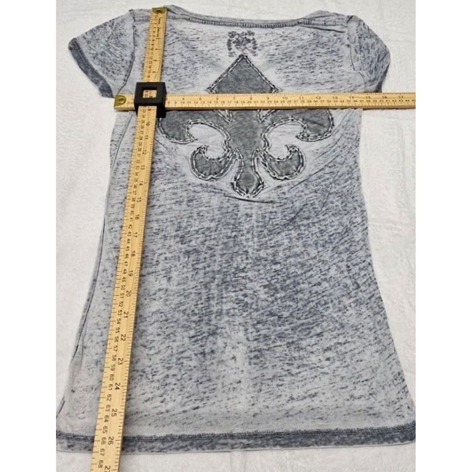 Velvet Rock & Roll Couture Velvet Stone Gray Rhinestone Graphic Tee Ladies Shirt Pullover S Gray Rhinestone USA Fleur de Lis Boomers? Size S / US 4 / IT 40 - 6 Thumbnail